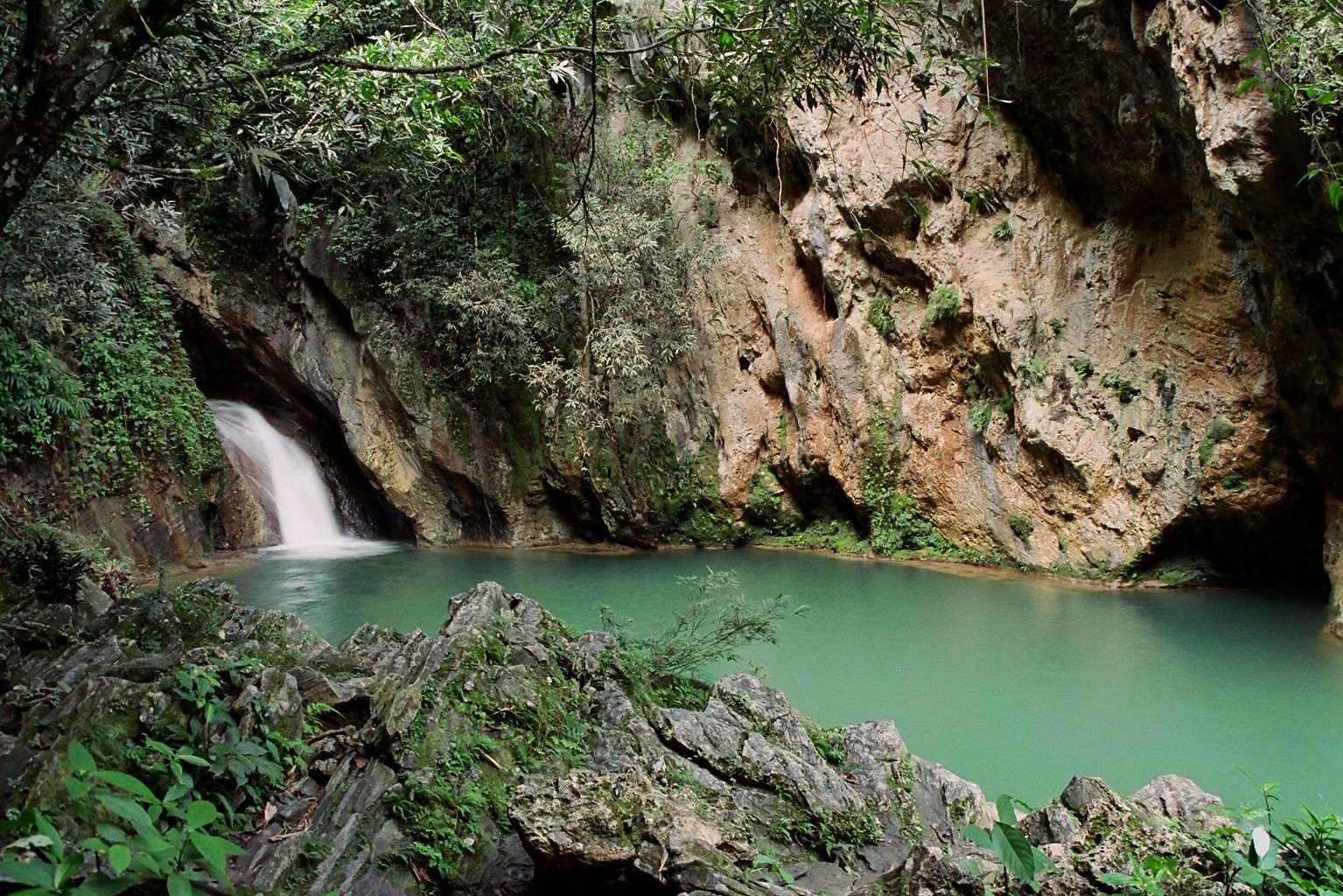 De Caburni kloof in Topes de Collantes in Cuba