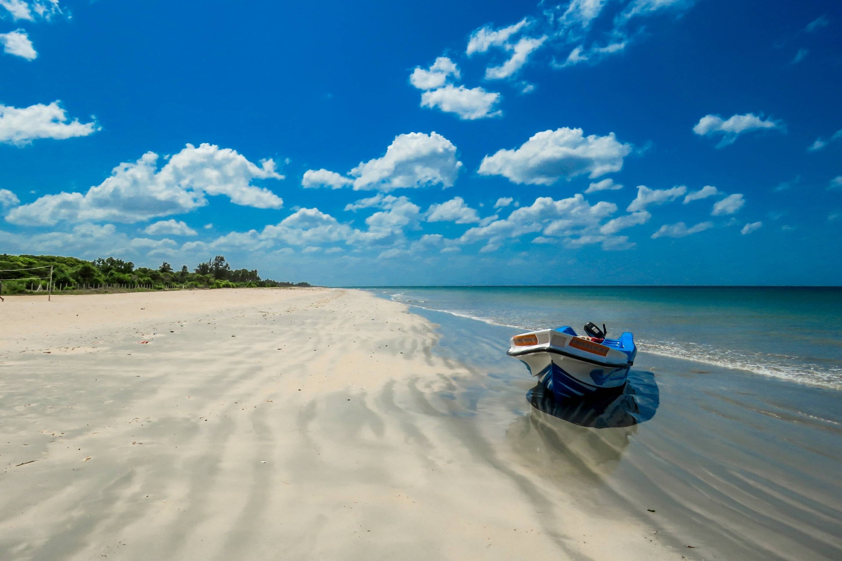 Strand Trincomalee oostkust Sri Lanka