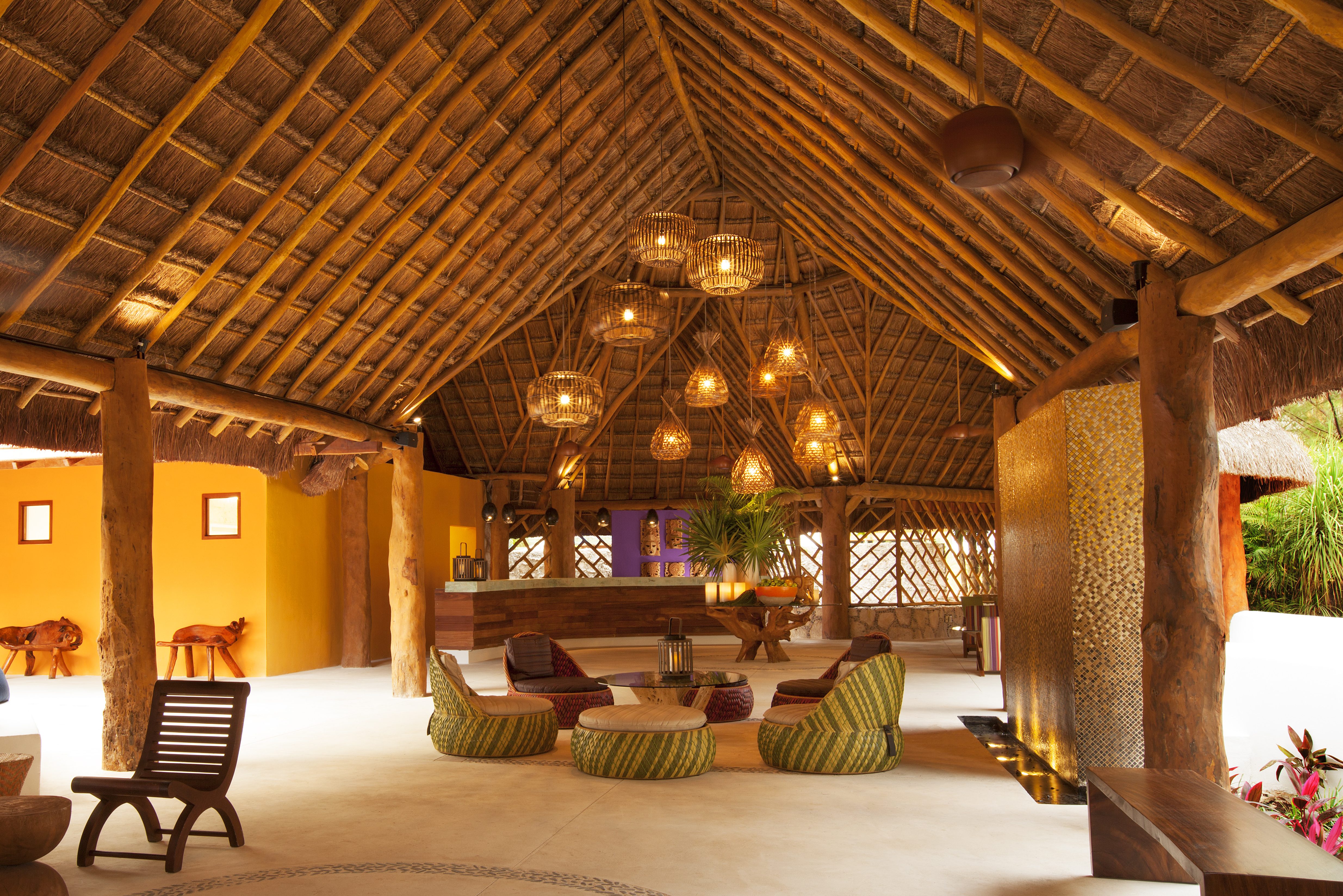 Lobby van het Mahekal Beach Resort in Playa del Carmen in Mexico