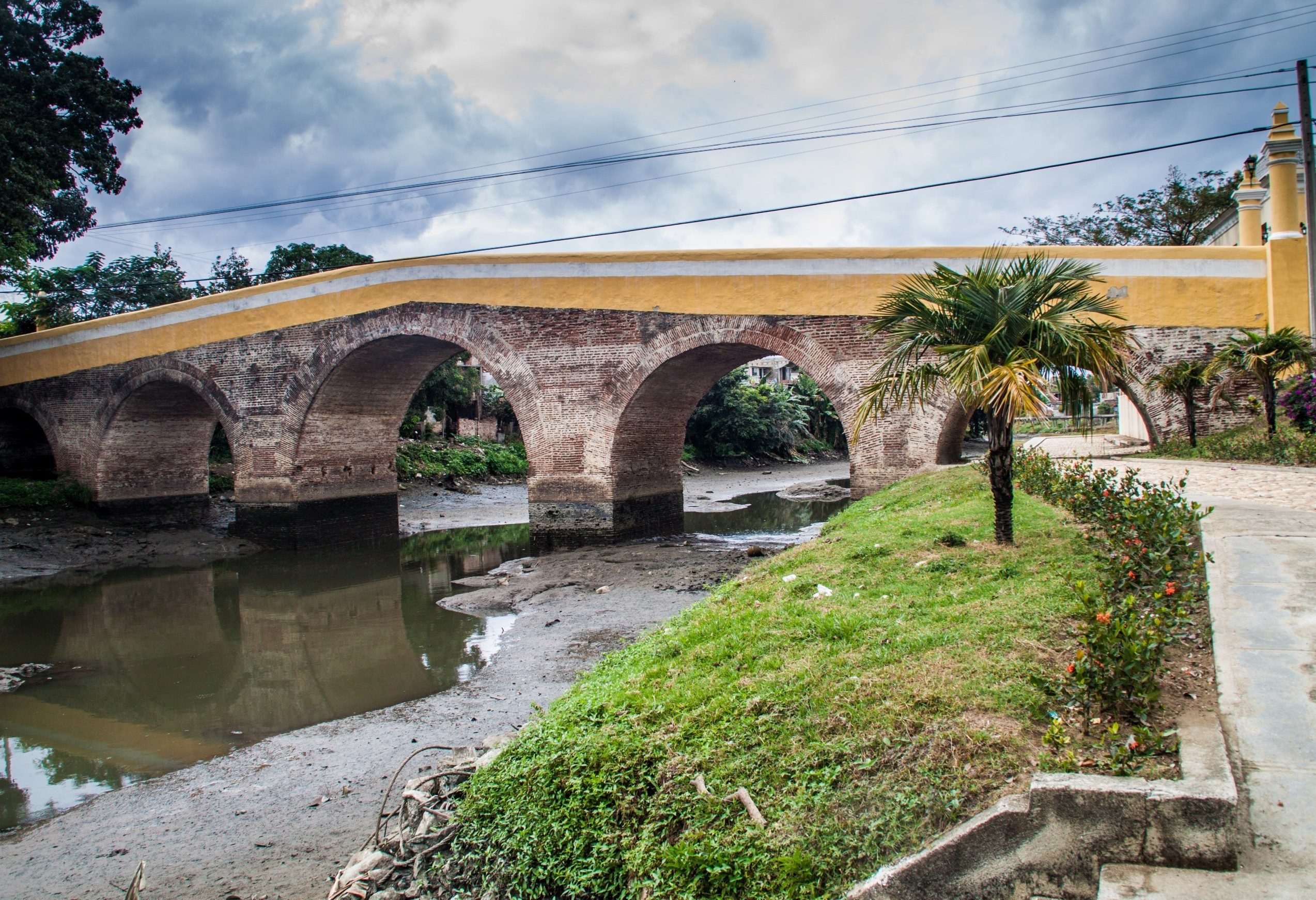 Yayabo brug in Sancti Spiritus in Cuba