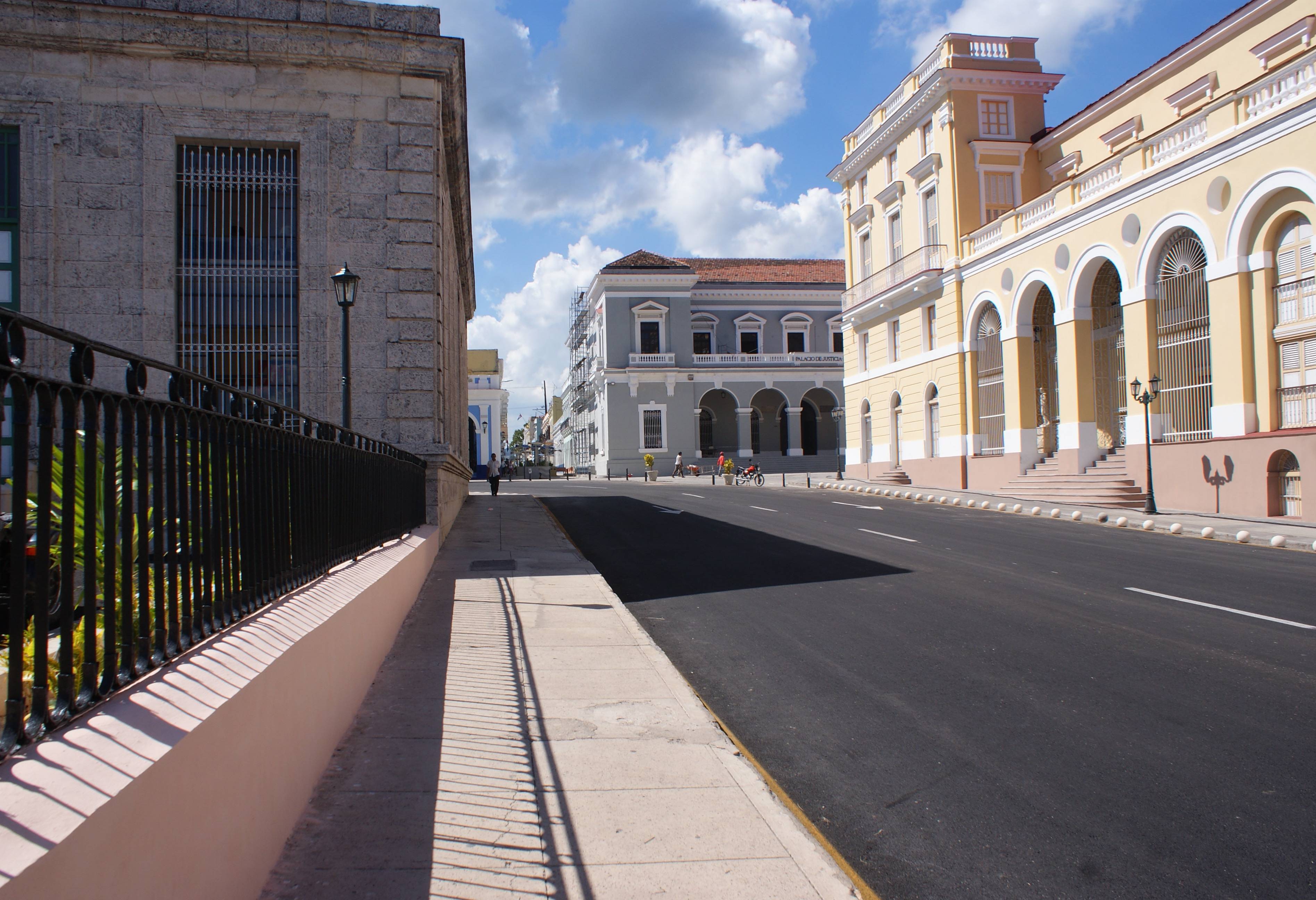 Straat in het oude centrum van Matanzas in Cuba