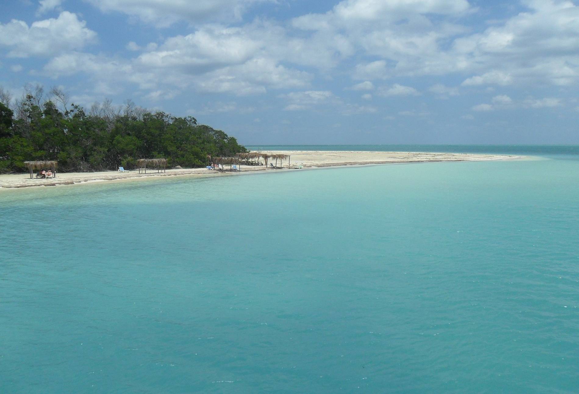 Strand van Punta Arena op Cayo Levisa op Cuba