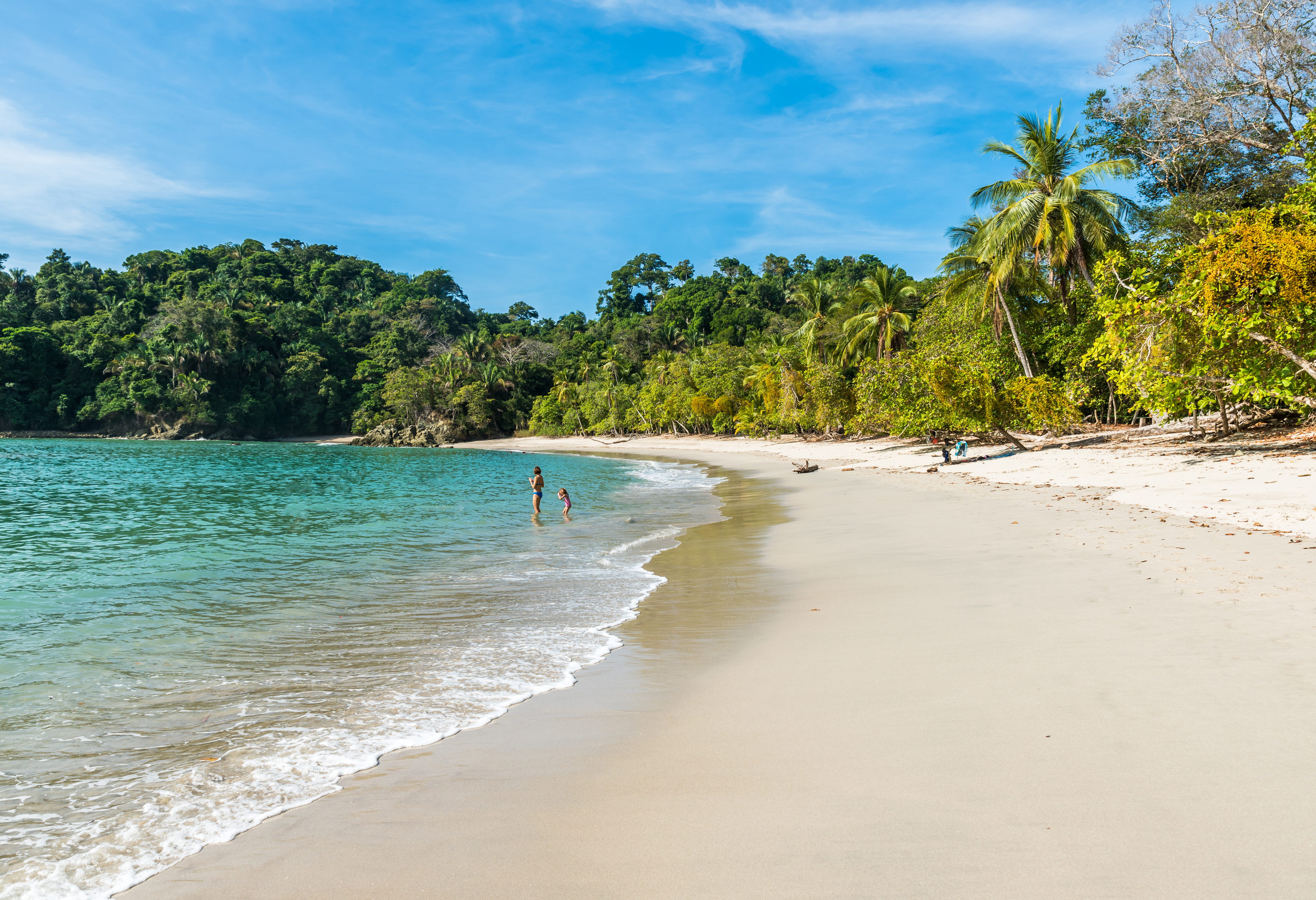 Strand bij Manuel Antonio in Costa Rica