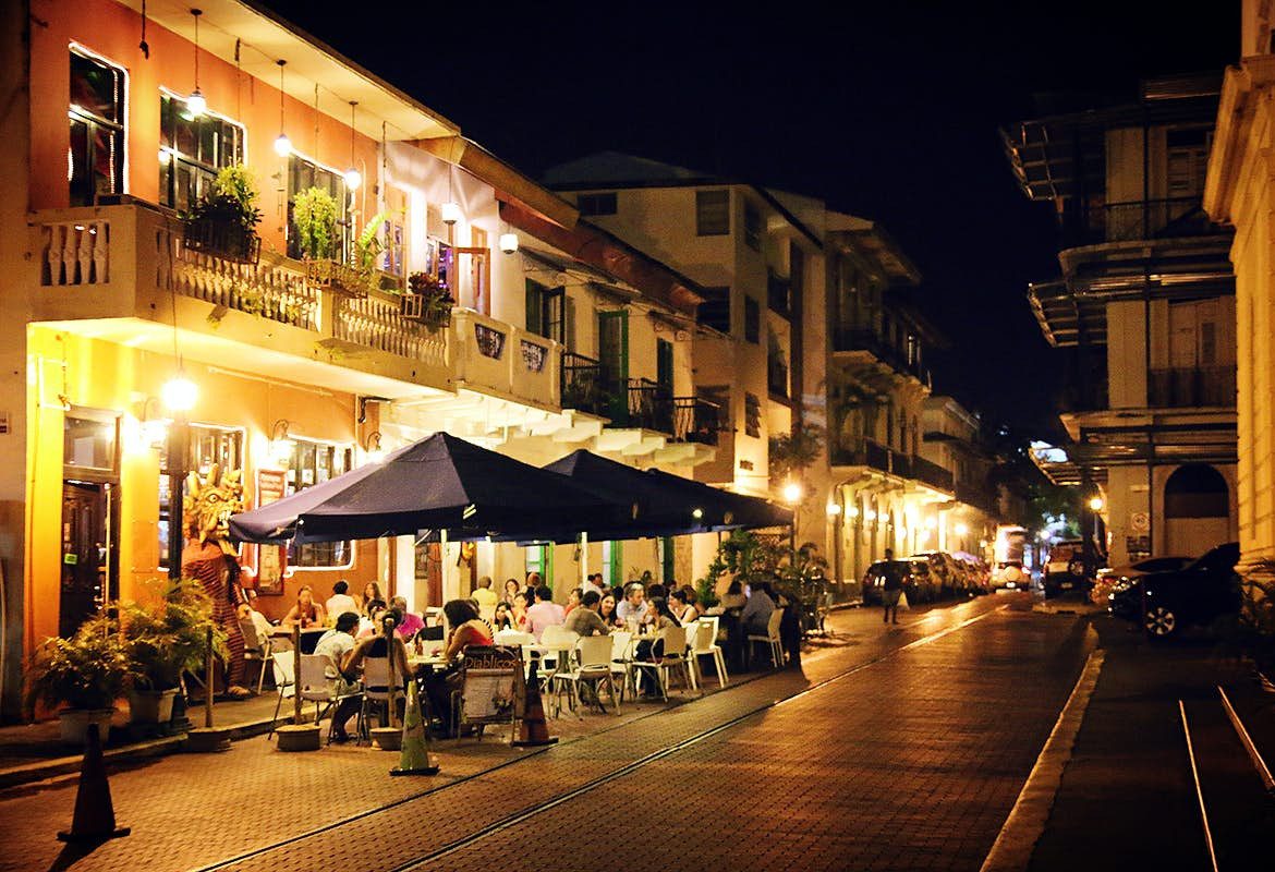 panama-city-casco-viejo-oude-wijk-avond