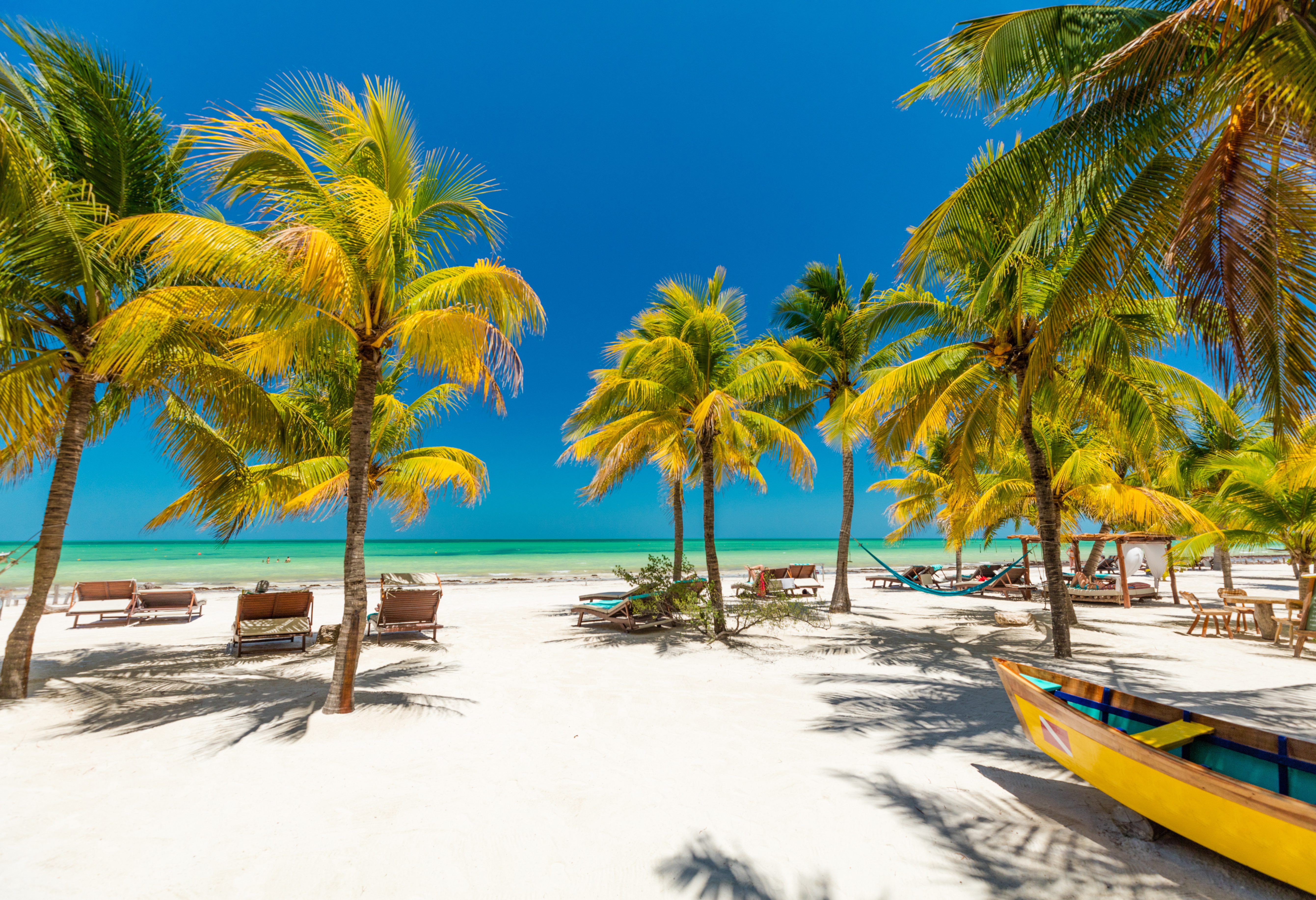 Strand van Isla Holbox bij Yucatan in Mexico