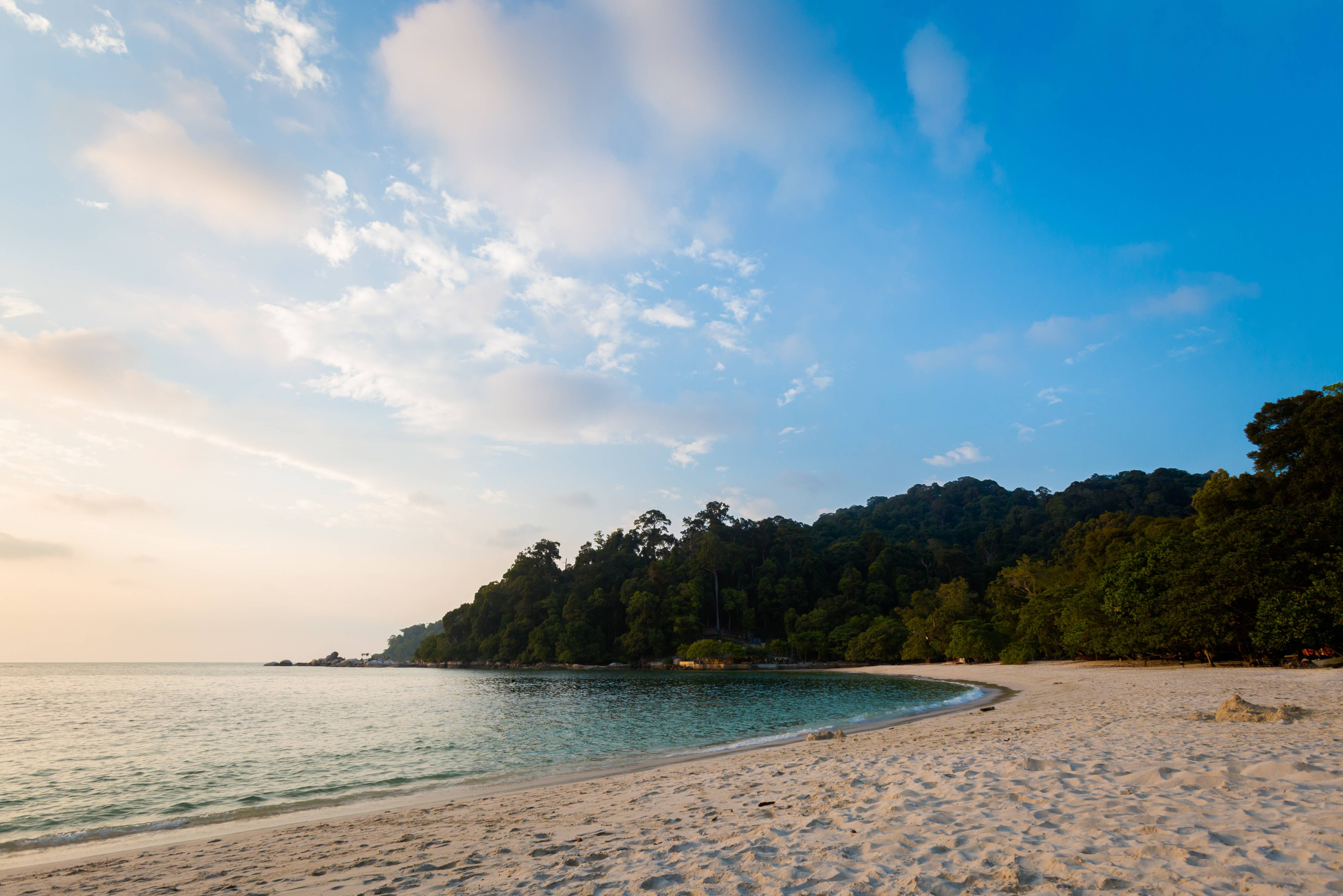 Strand van Pangkor eiland in Maleisie