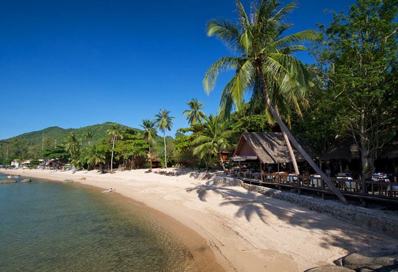 Strand van Sensi Paradise Resort op Koh Tao in Thailand