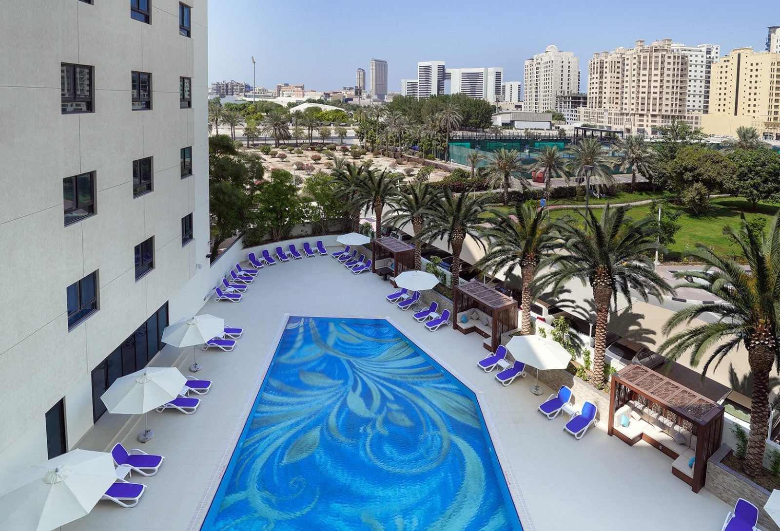 Arabian Park Hotel Dubai Airport Shuttle www.333travel.be