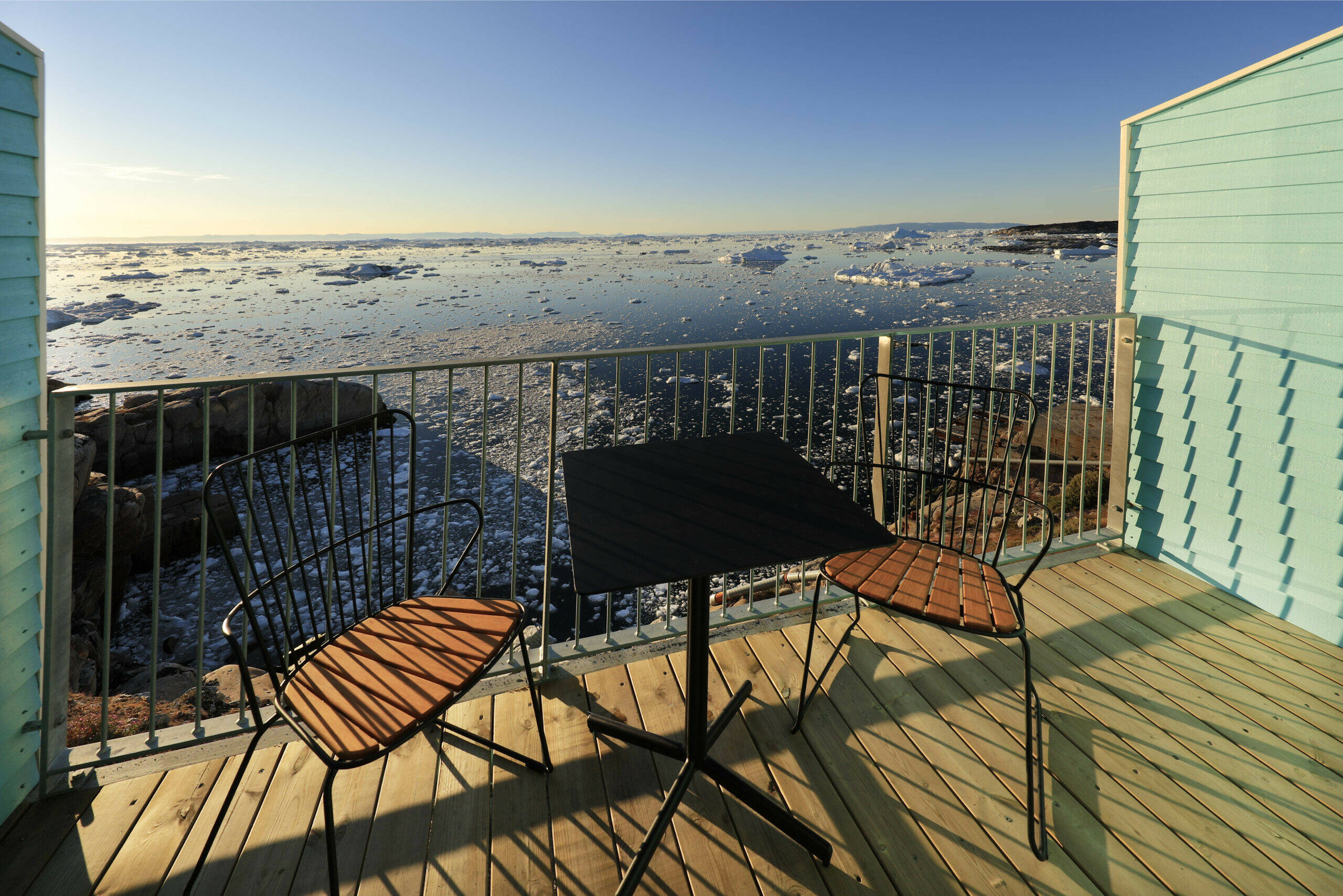 groenland-Ilulissat-icefieldhotel-balkon