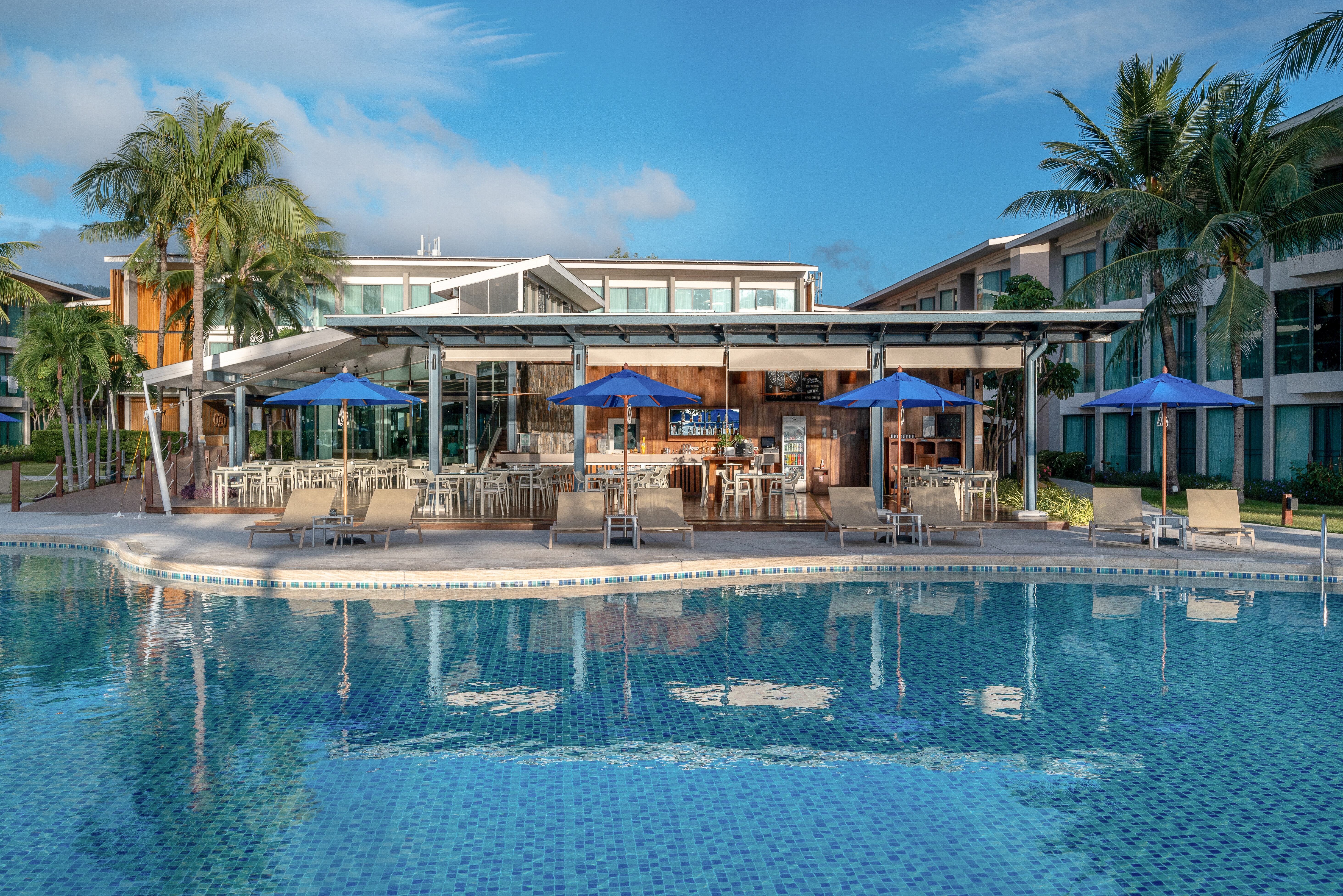 Thailand Koh Samui OZO Chaweng Samui Zwembad Bar