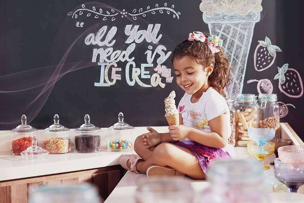 Oman Muscat Mysk Al Mouj Hotel Restaurant Kids Corner