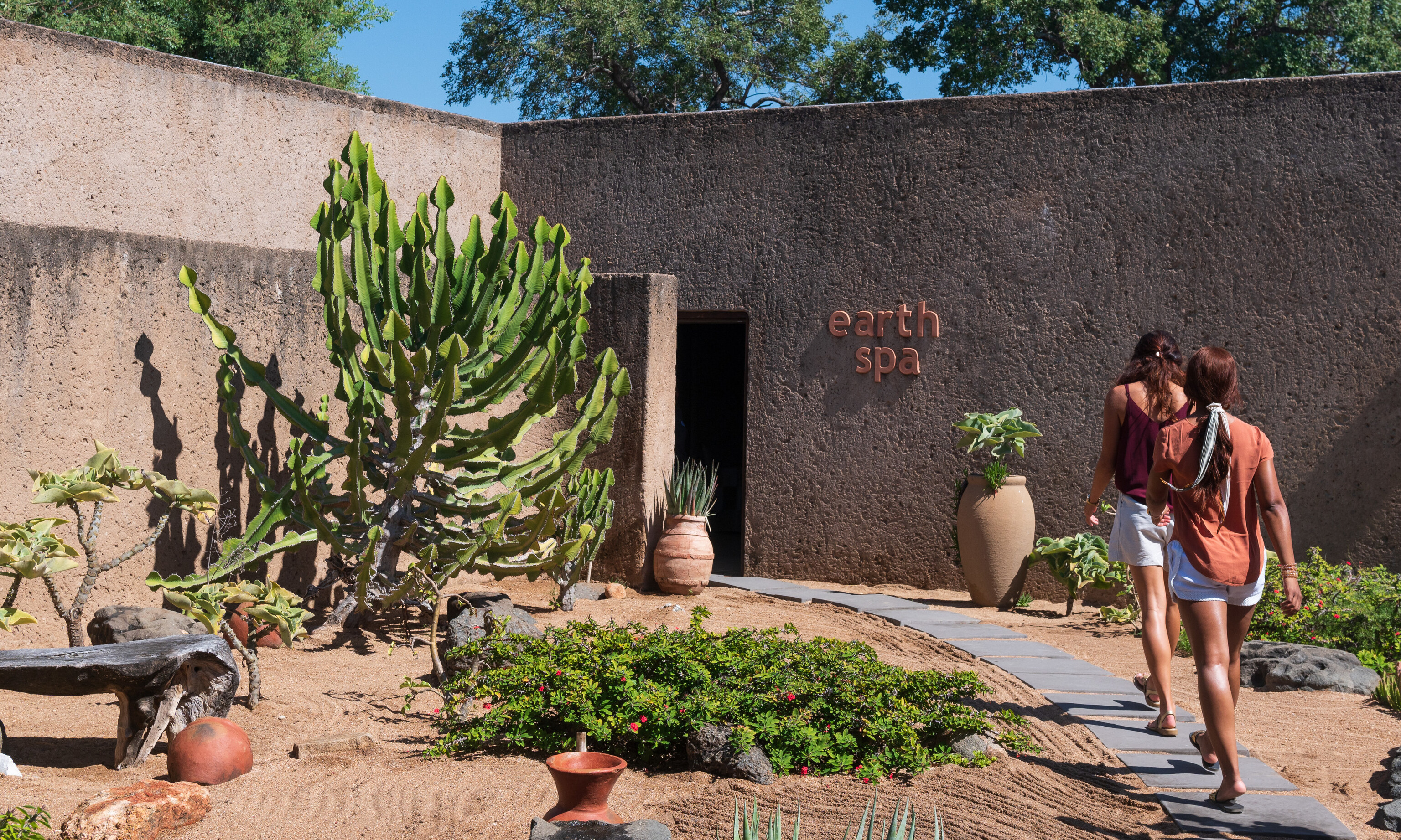 Sabi Sabi Earth Lodge