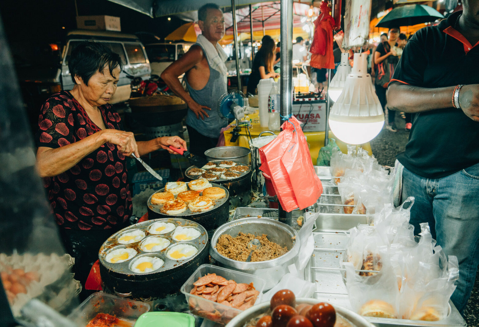 Streetfood stalletjes in Kuala Lumpur