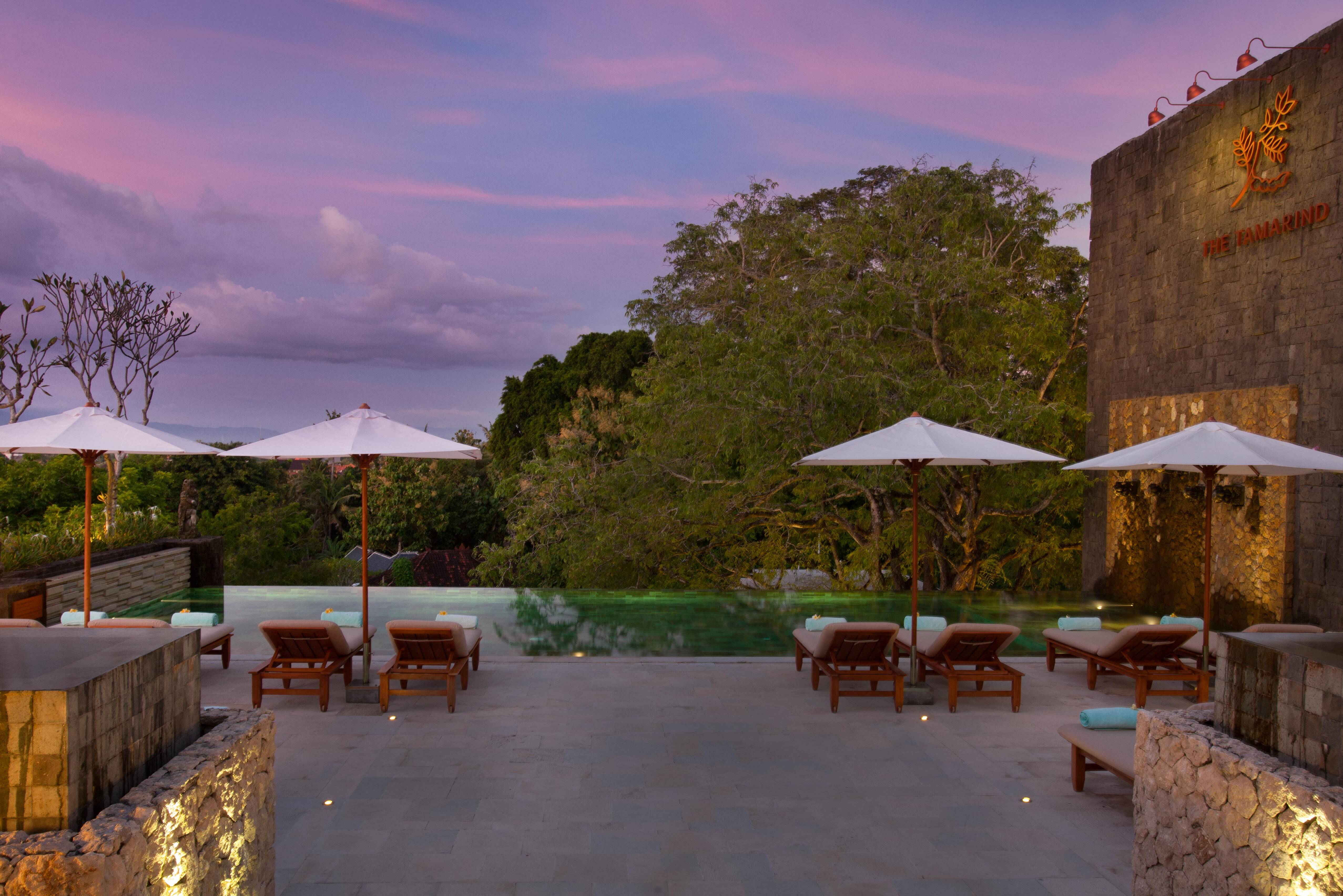 Infinity zwembad in The Tamarind Resort op Nusa Lembongan in Indonesie