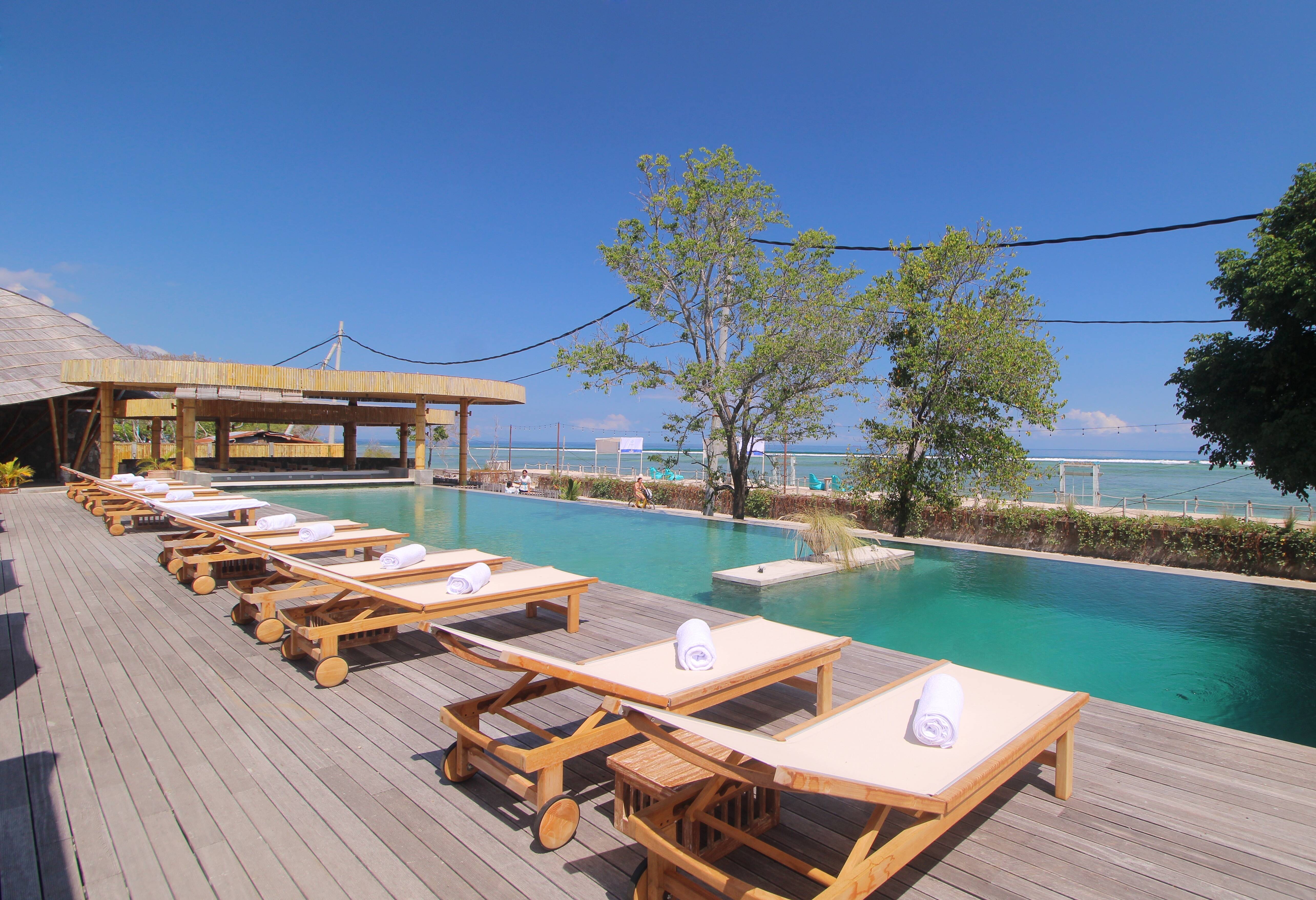 Zwembad van het Kardia Resort op Gili Trawangan in Indonesie
