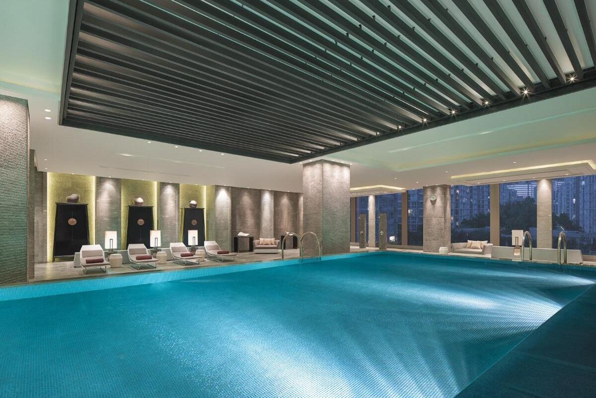 China Beijing New World Hotel Zwembad