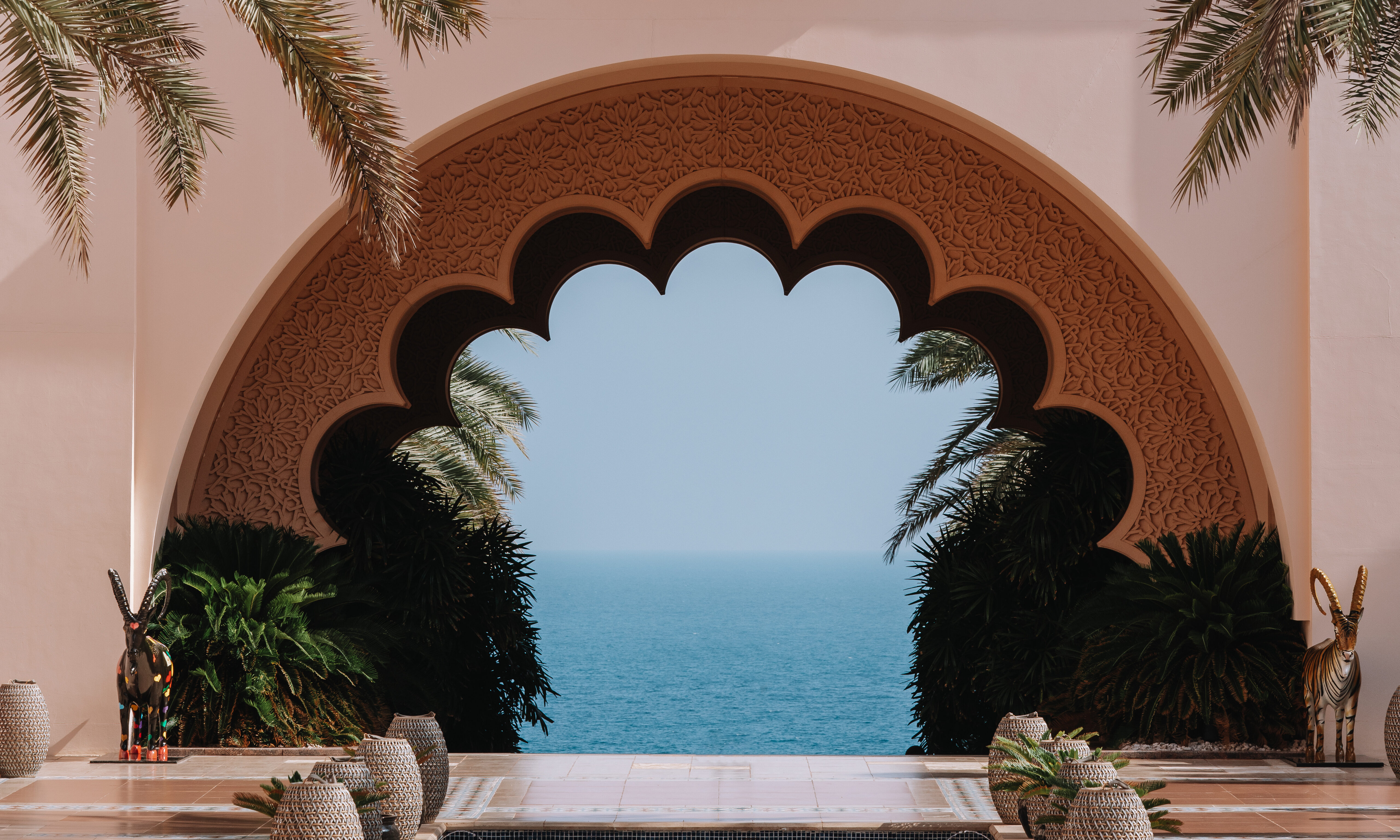 Oman-Muscat-Shangri-La-Al-Husn-Resort-and-Spa-Binnentuin