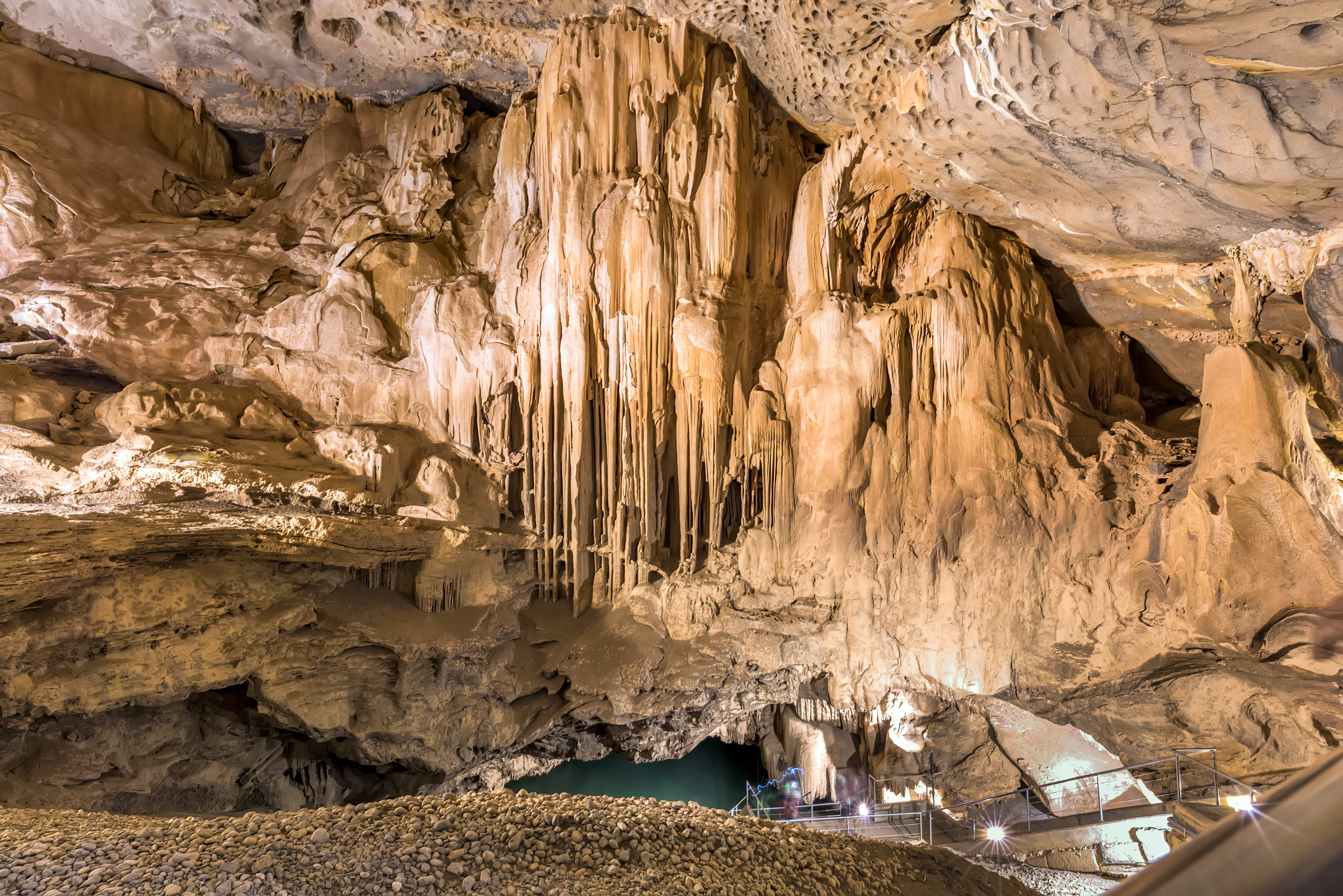 Oman Al Hoota Cave