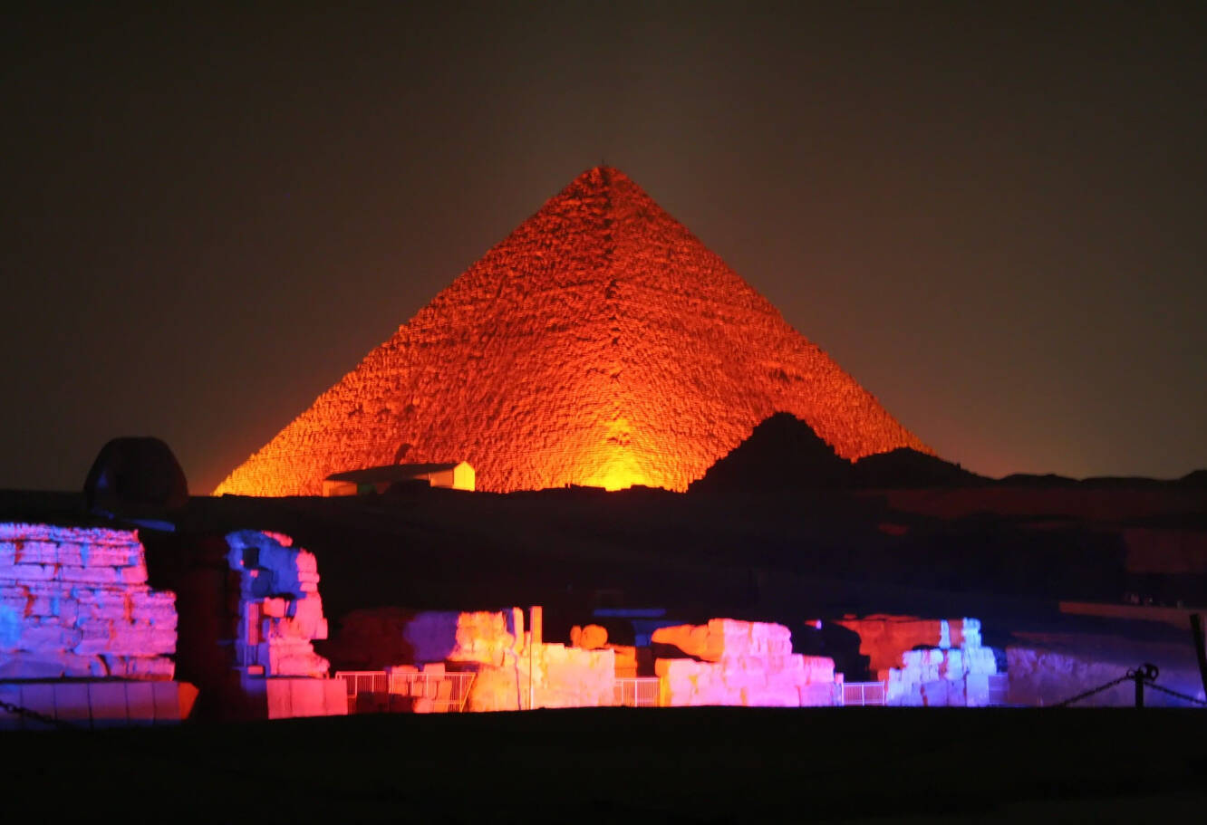 Sound and Light SHow piramides