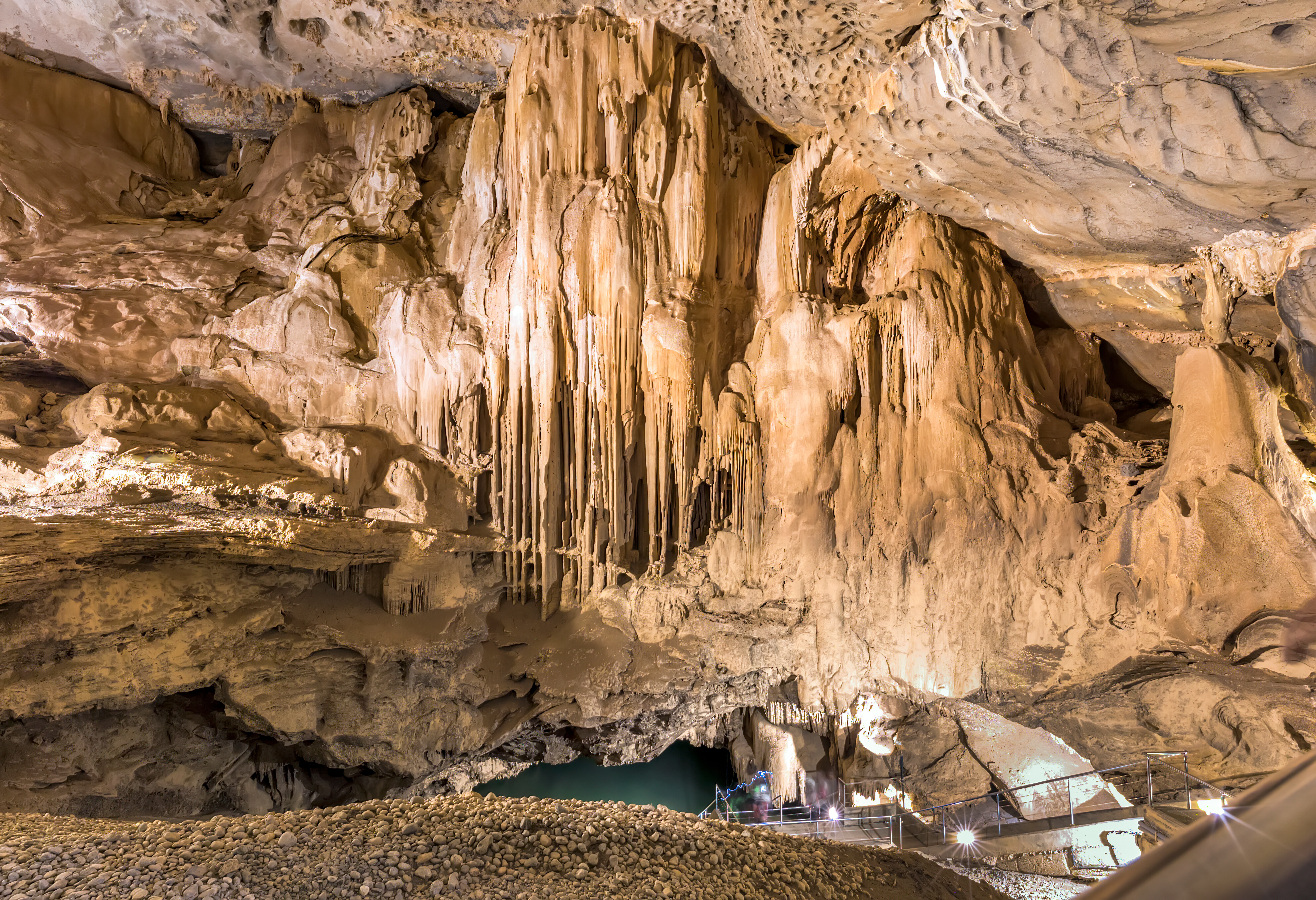 Oman Al Hoota Cave