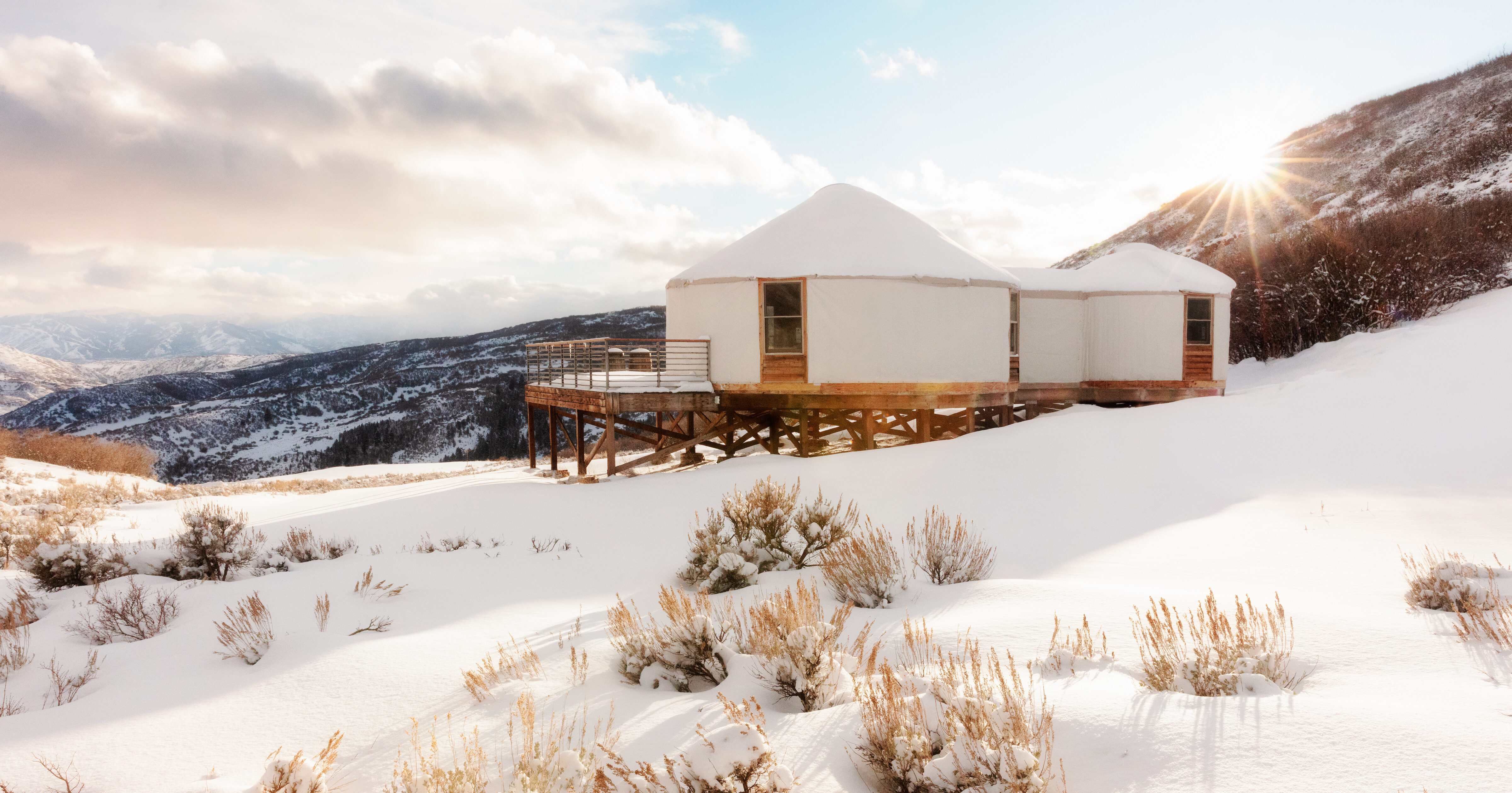 Amerika-Utah-The-Lodge-at-Blue-Sky-Yurt-Winter-Sneeuw