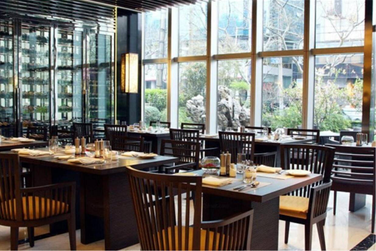 China Shanghai Jin Jiang Tower Hotel Restaurant