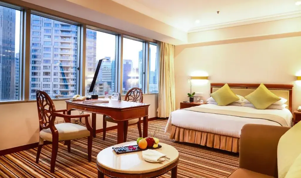 China Shanghai Jin Jiang Tower Hotel Superior Kamer