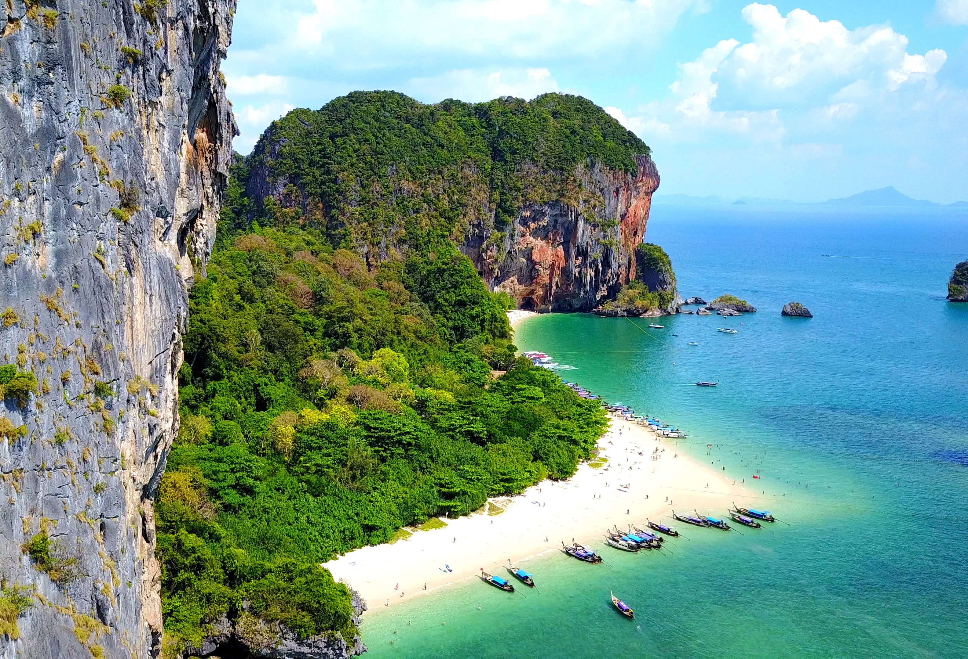 Kliffen in omgeving van Krabi