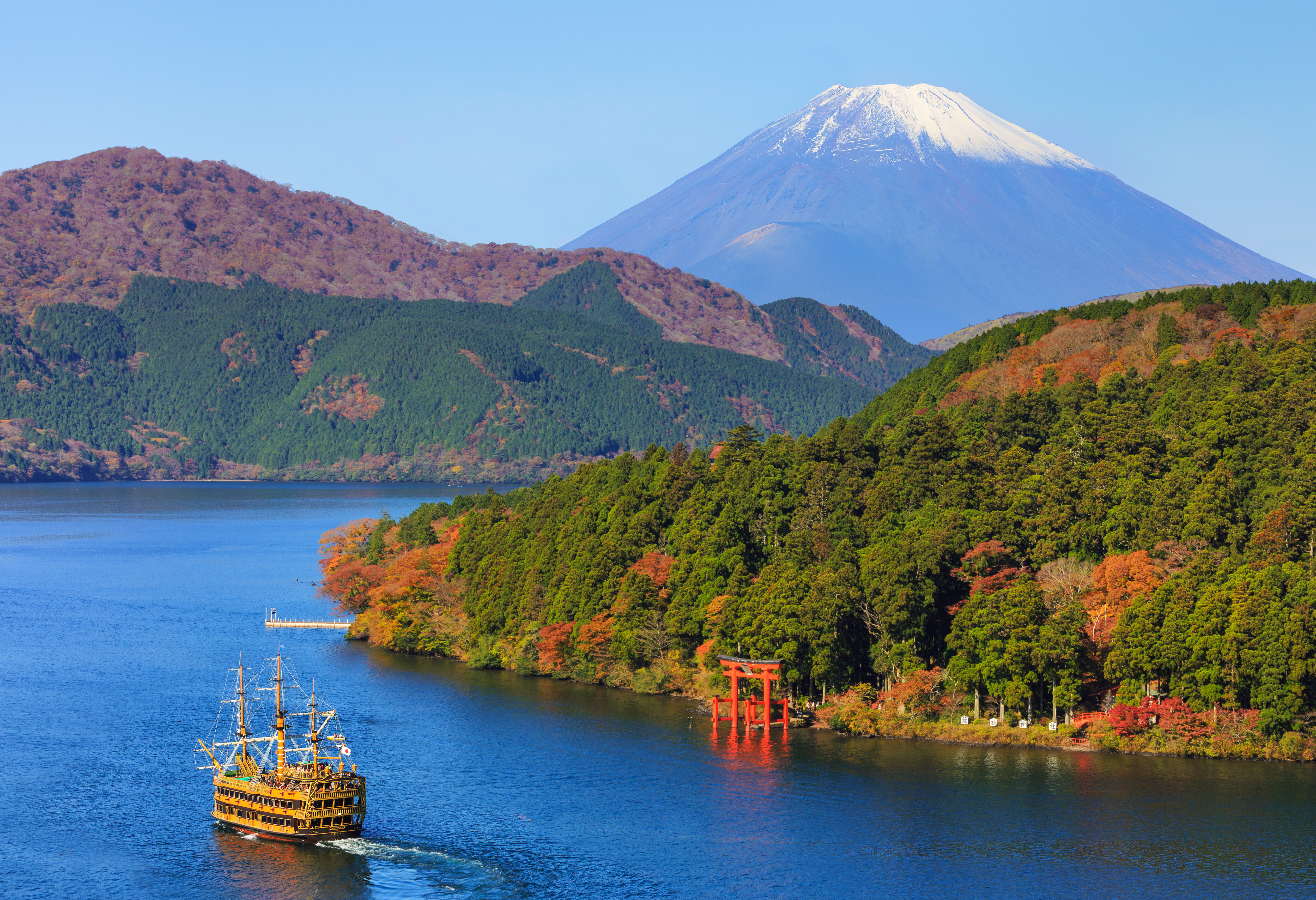 Mount Fuji op achtergrond Lake Ashi Hakone Japan