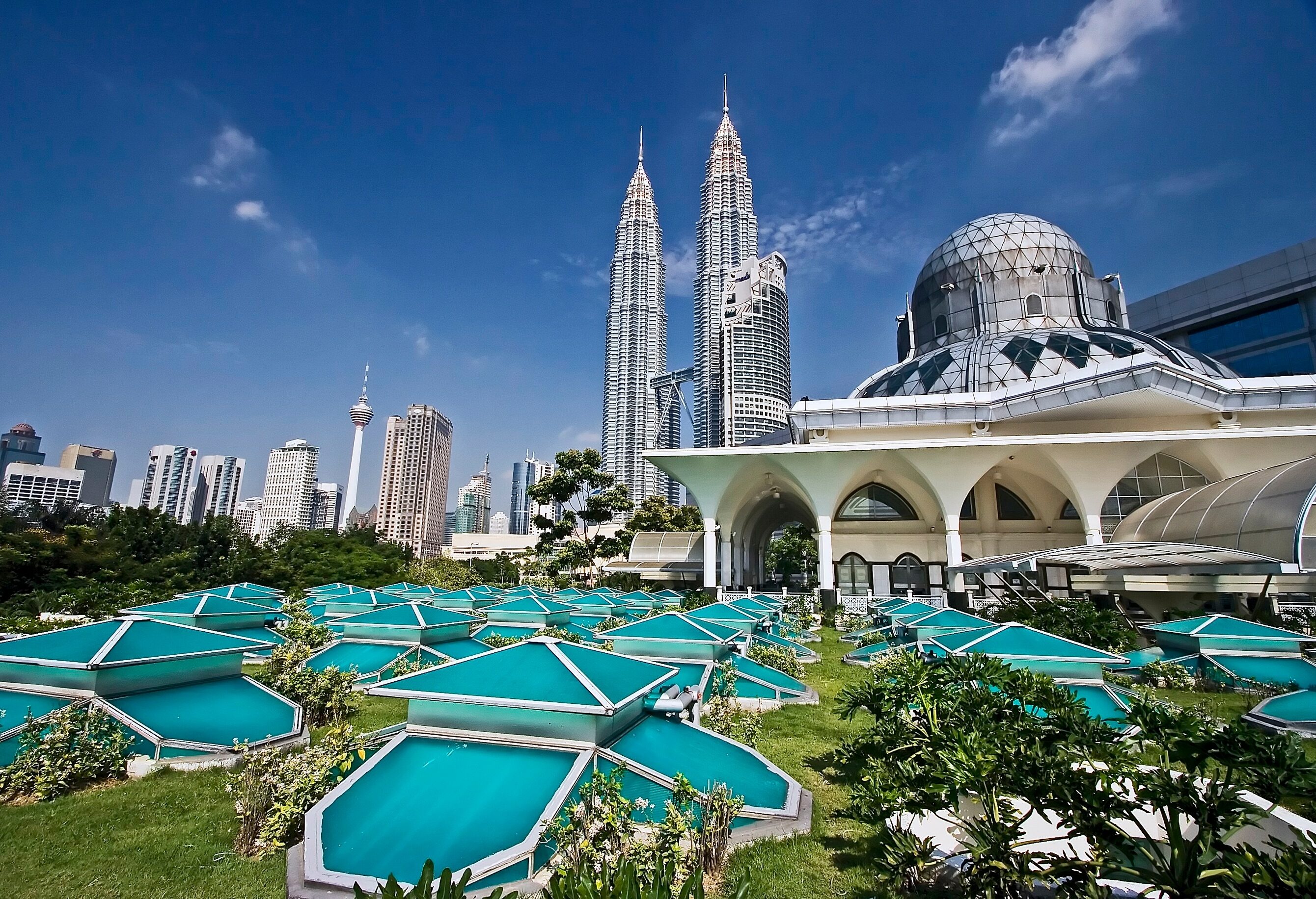 KLCC park in Kuala Lumpur met Petronas Twin Towers