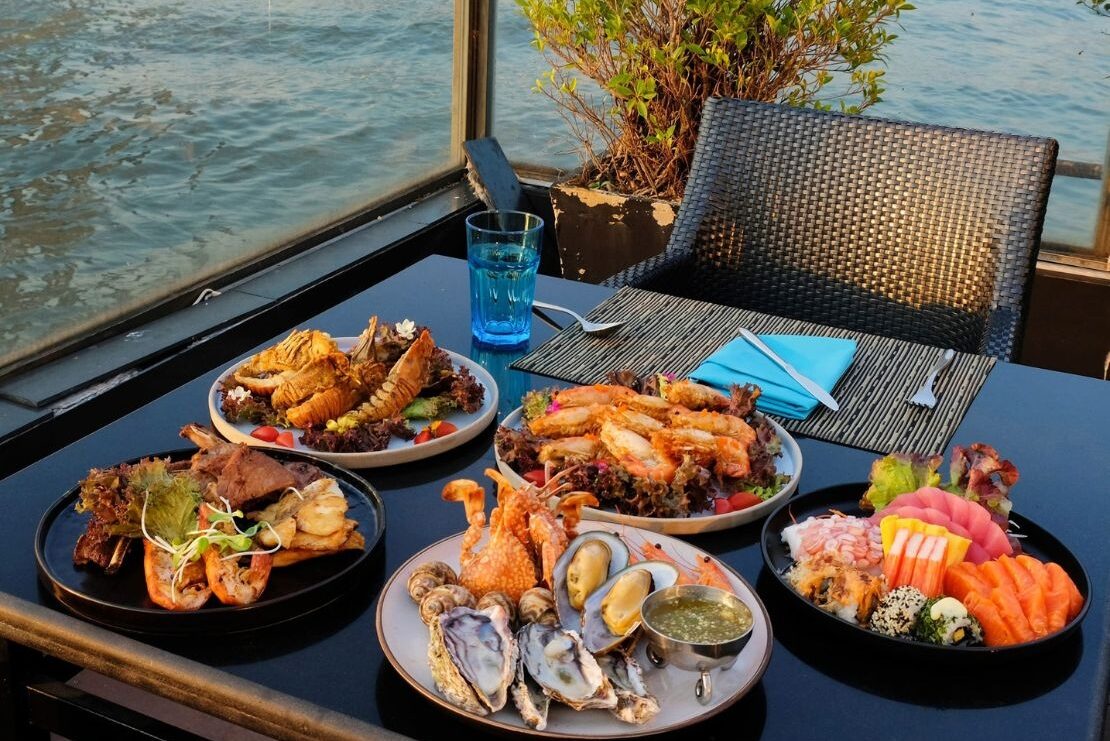 Thailand Bangkok Ramada Plaza Menam Riverside Terras