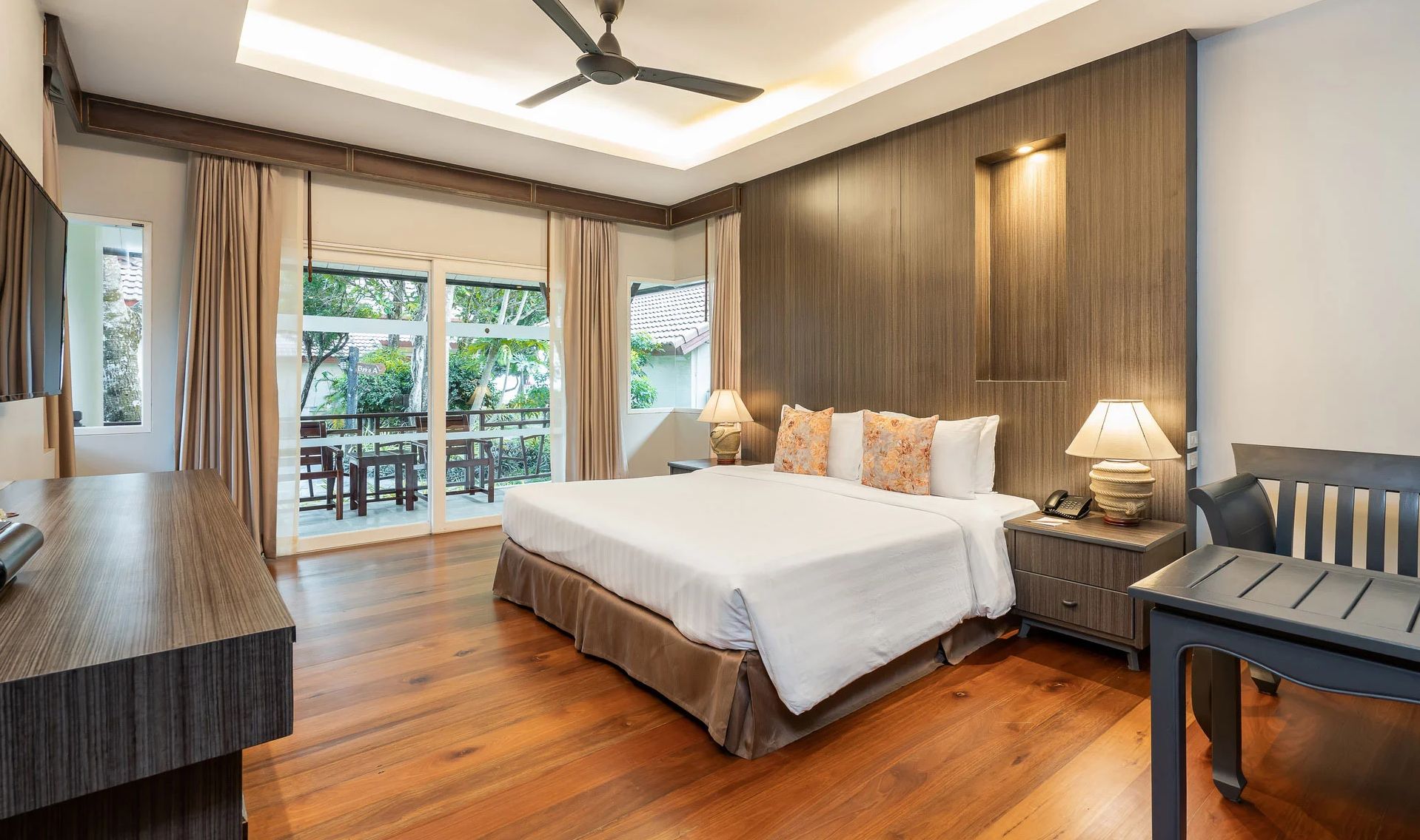 Thailand Koh Chang Paradise Resort Deluxe Bungalow