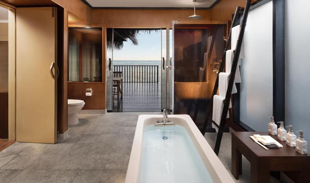 Malediven Adaaran Select Hudhuran Fushi Sunset Ocean Villa