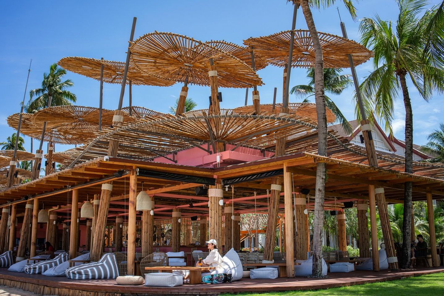 Thailand Khao Lak Apsara Beachfront Resort Restaurant Beach Club