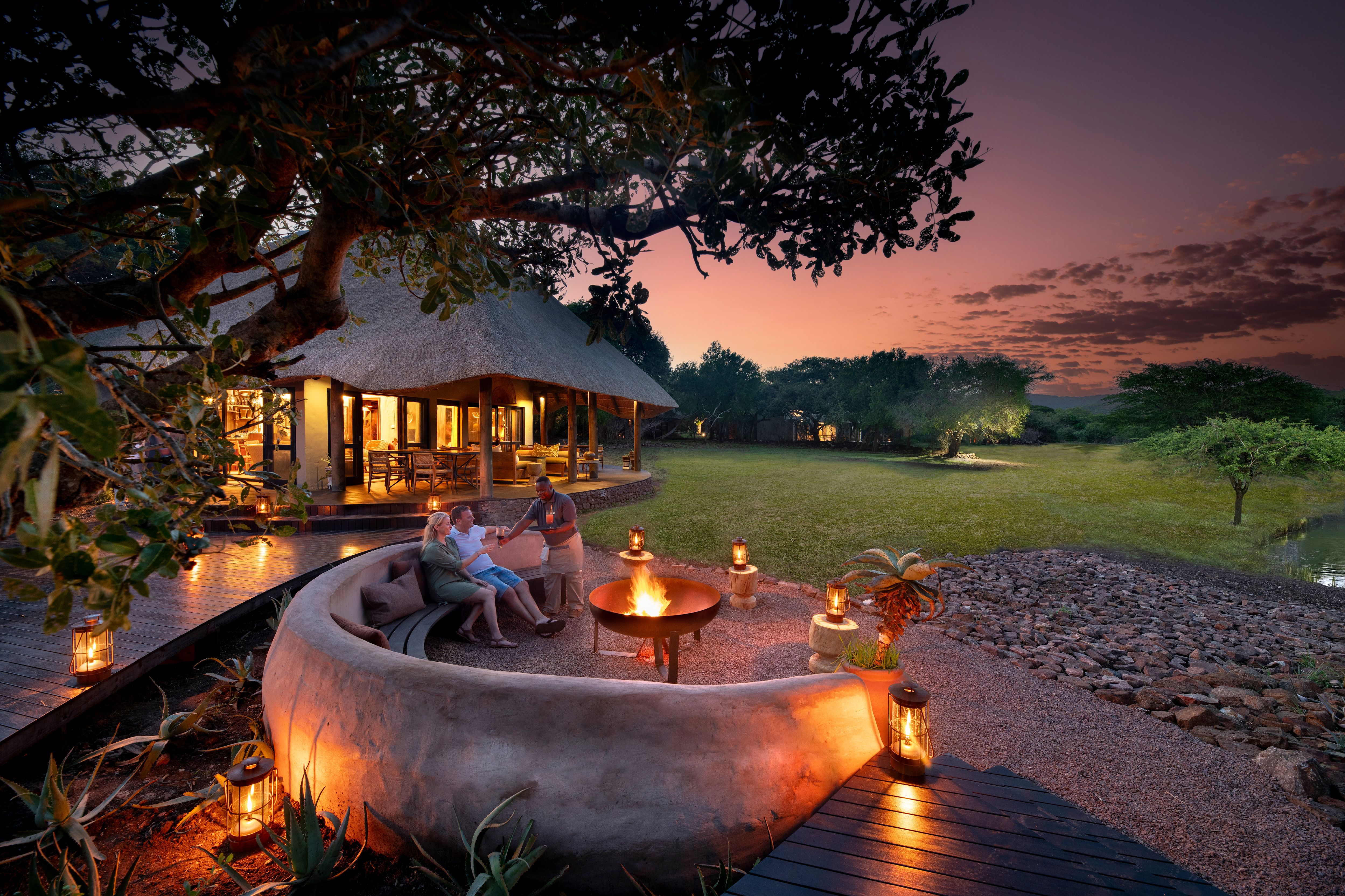 Zuid-Afrika-Phinda-Private-Game-Reserve-Phinda-Zuka-Lodge-Kampvuur