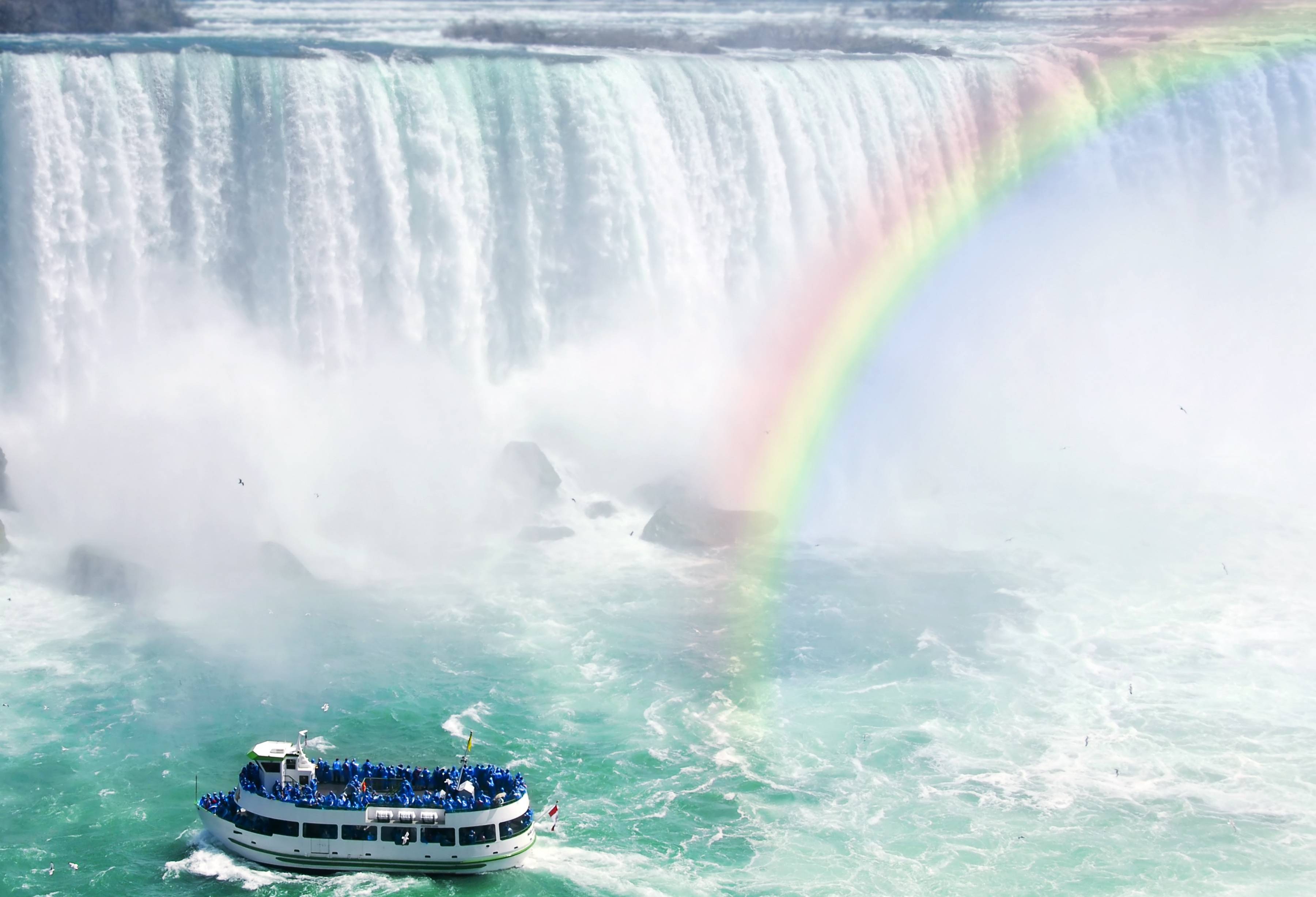 Maid of the Mist boottocht, Niagara Falls in Amerika