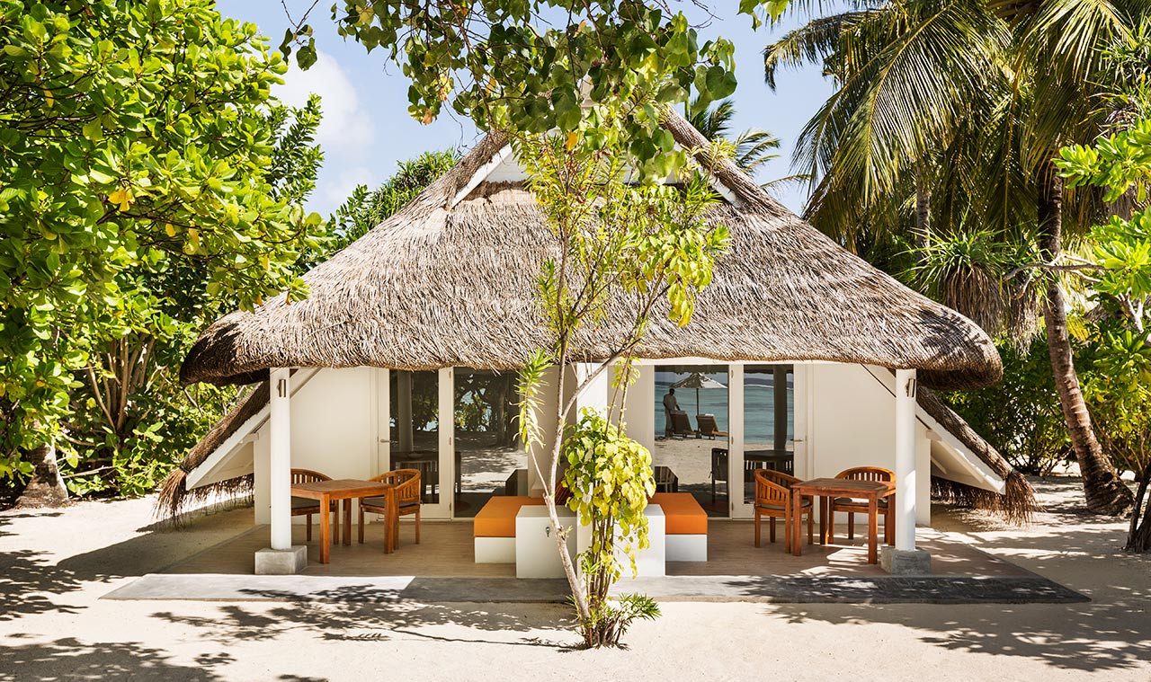 malediven-lux-south-ari-atol-beach-pavillion-kamer