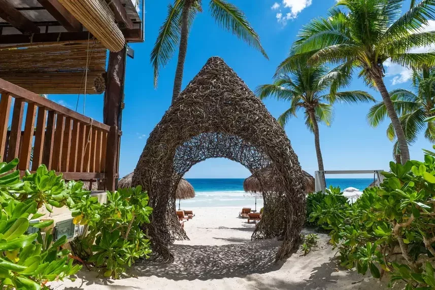 Strand van Ana y Jose Hotel in Tulum Mexico