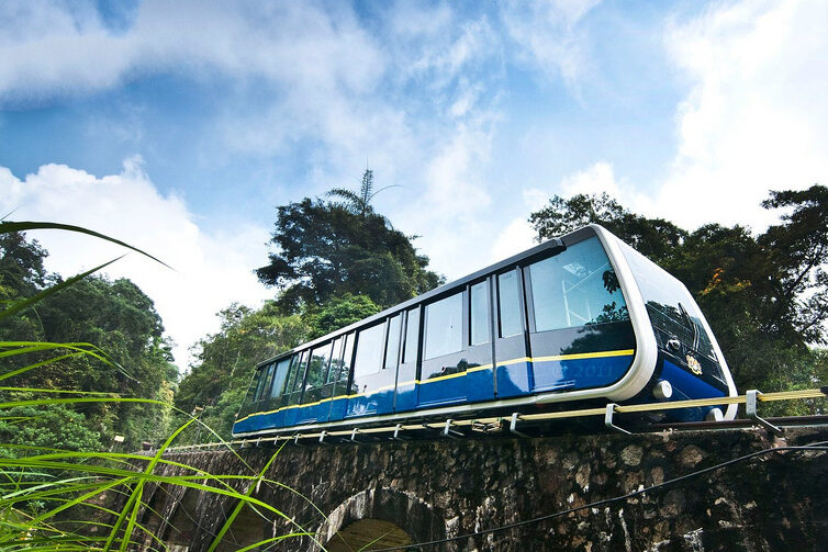 Kabelspoortrein naar Penang Hill