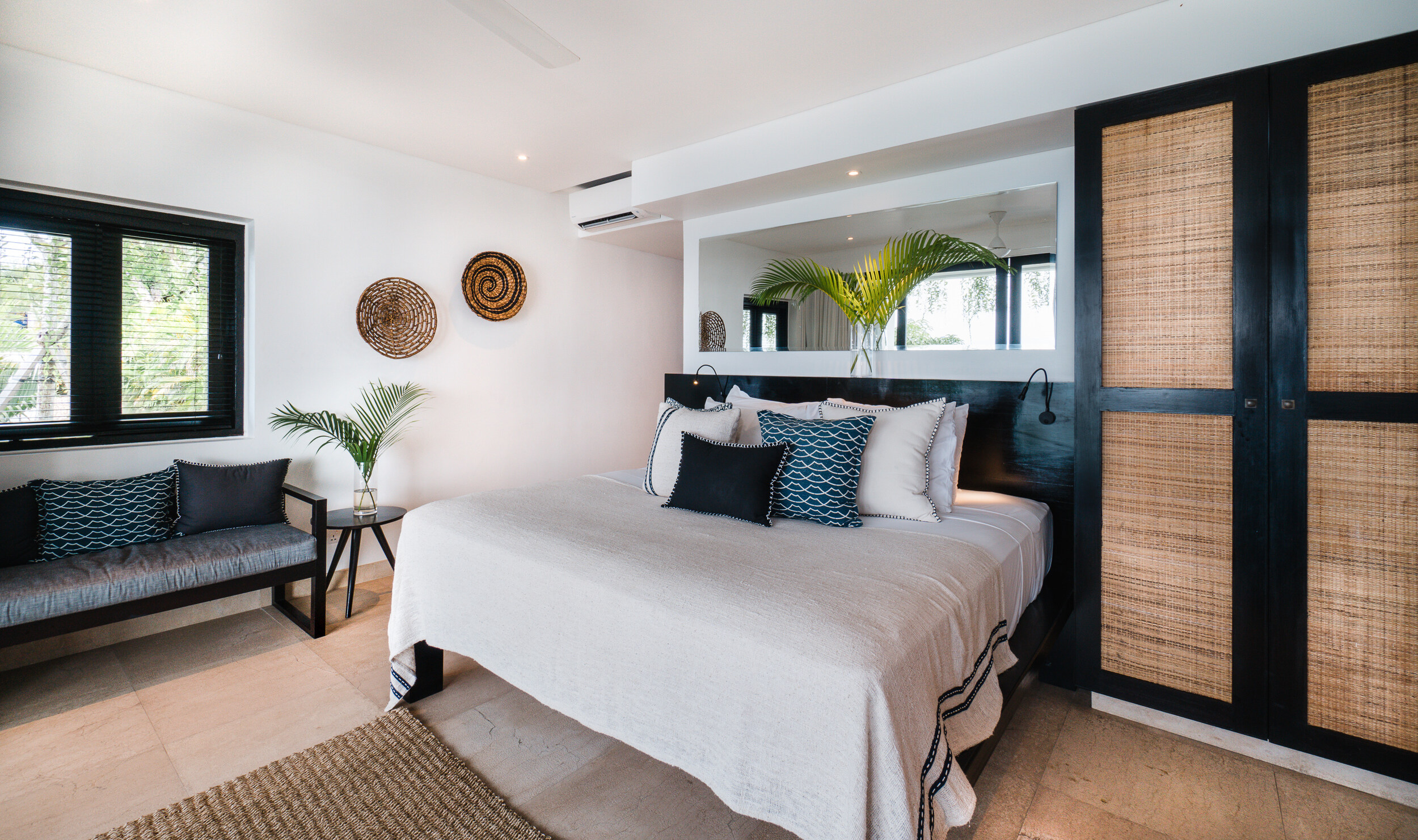 Indonesië-Bali-Nusa-Lembongan-Batu-Karang-Double-PlungePool-Room-4