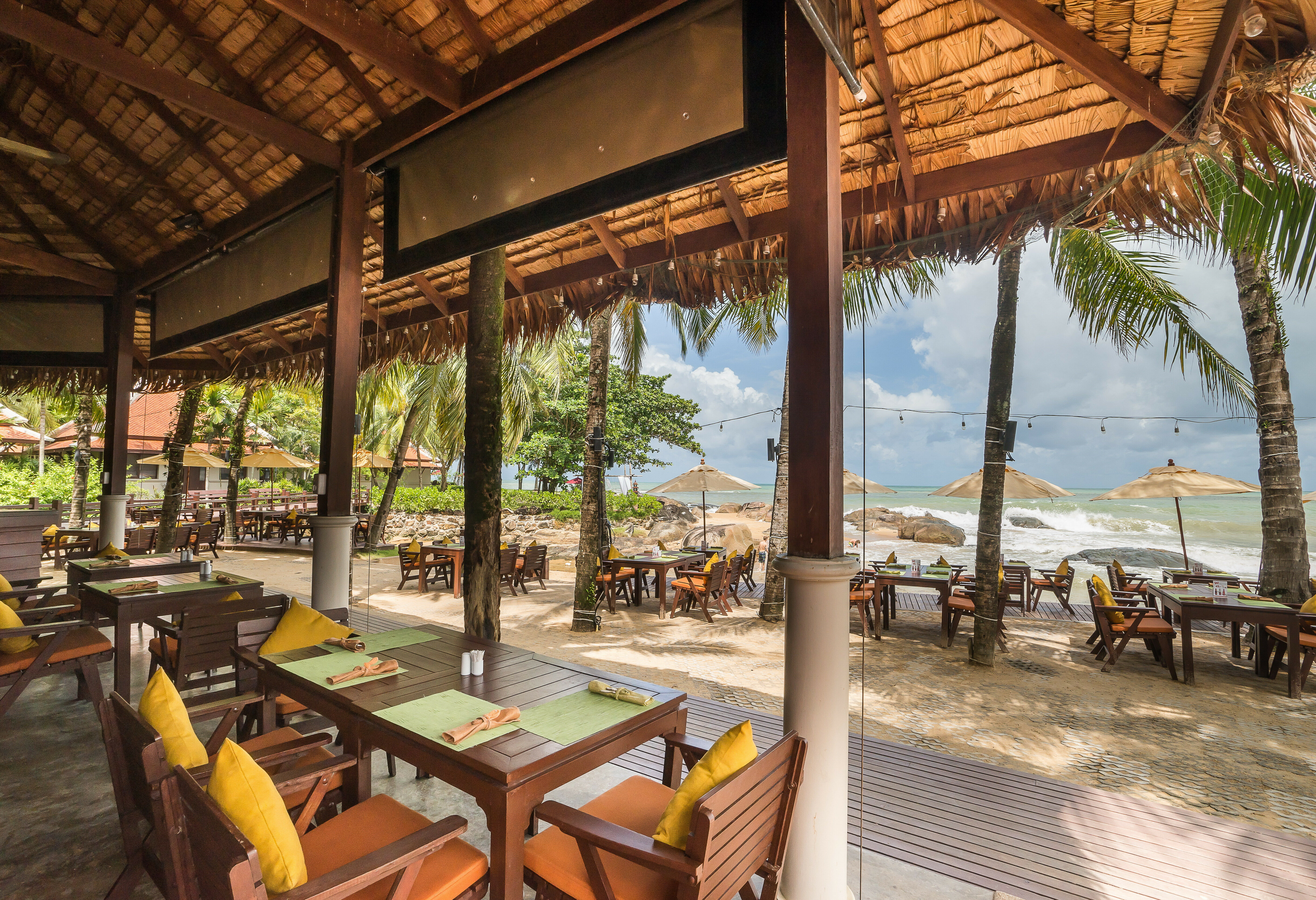 Khao Lak Laguna restaurant