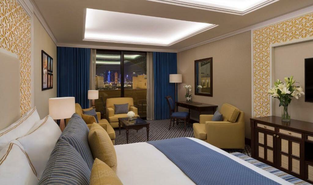 Deluxe City View kamer in het Al Najada by Tivoli hotel in Doha in Qatar