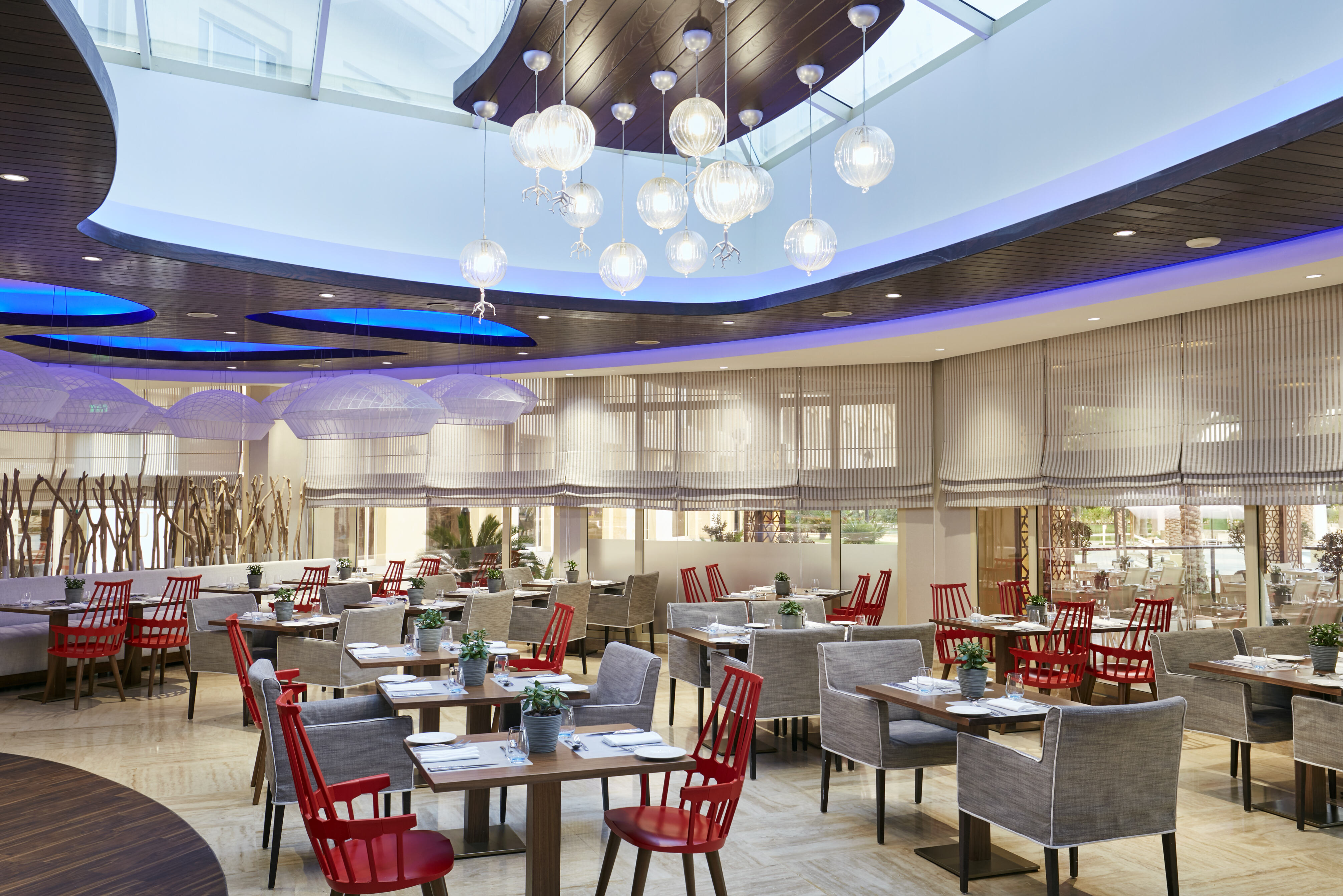 Coral Restaurant in het Intercontinental Beach Resort in Doha in Qatar