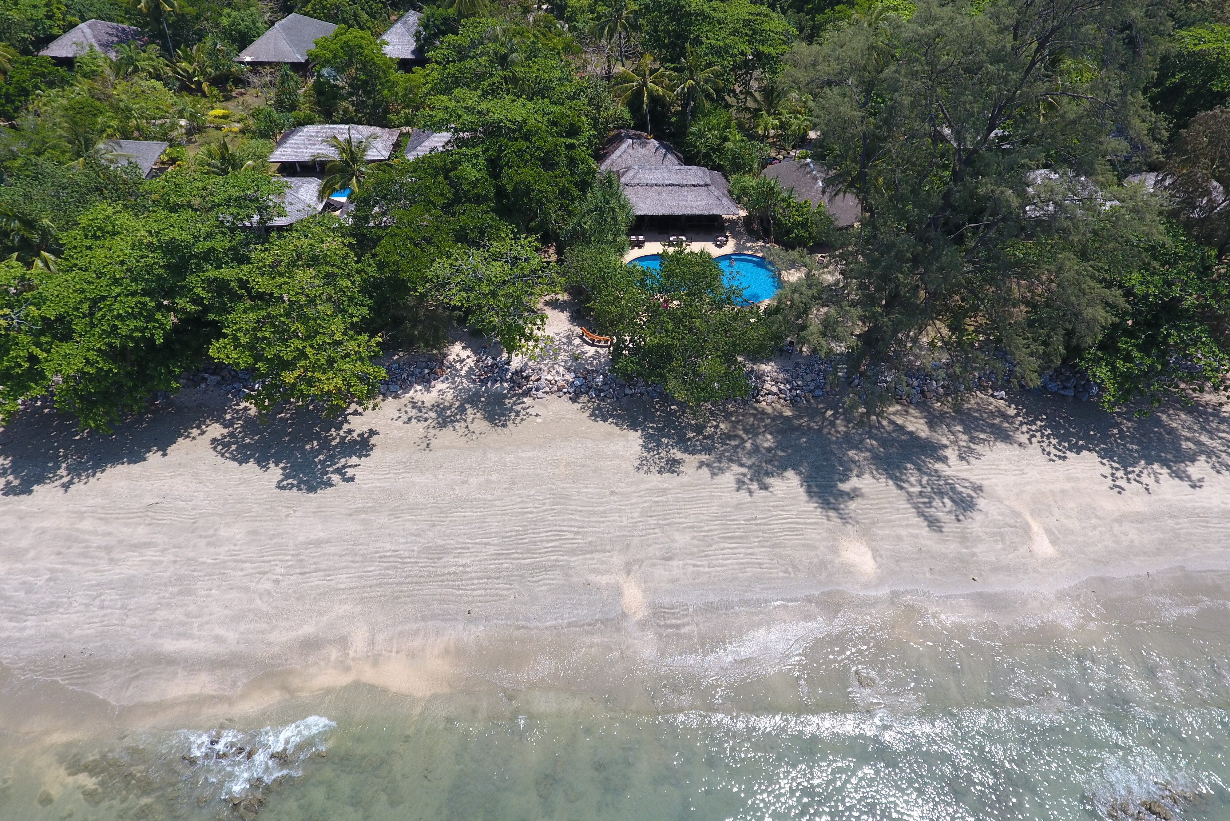 Thailand Koh Jum Beach Villas Strand