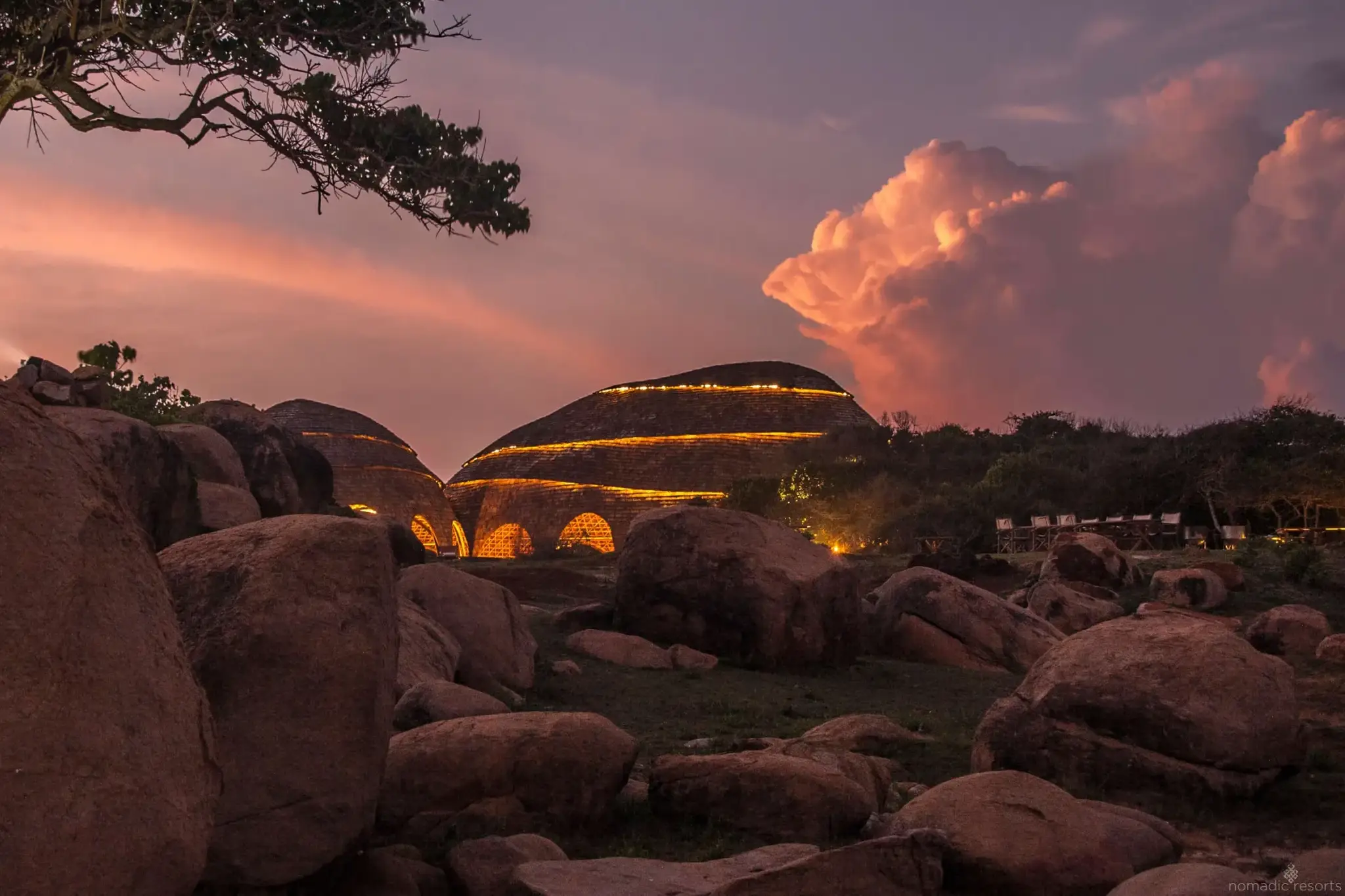 Sri-Lanka-Yala-Wild-Coast-Tented-Lodge-Omgeving-Zonsondergang-Sfeer