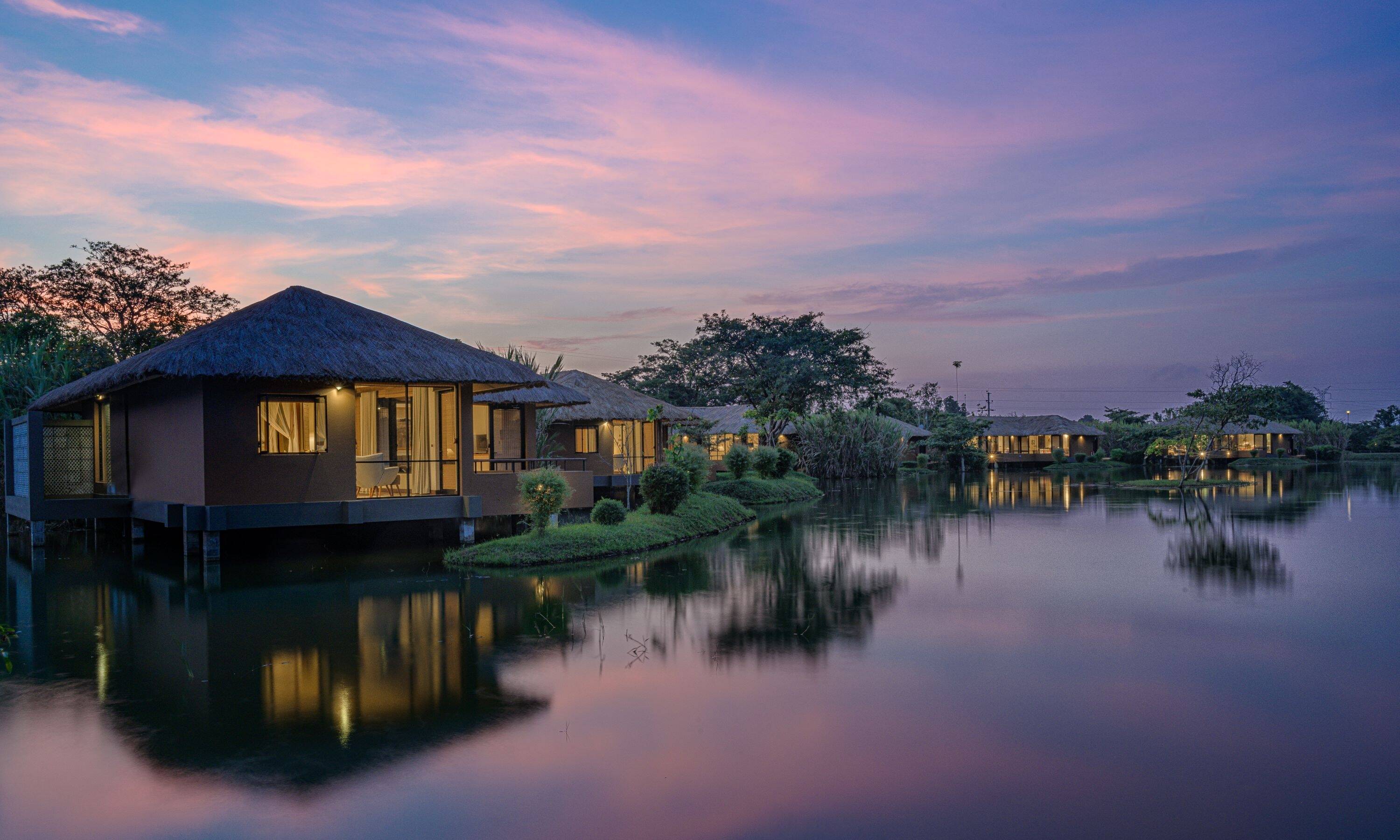 Sri-Lanka-Sigiriya-Water-Garden-Omgeving-Avond