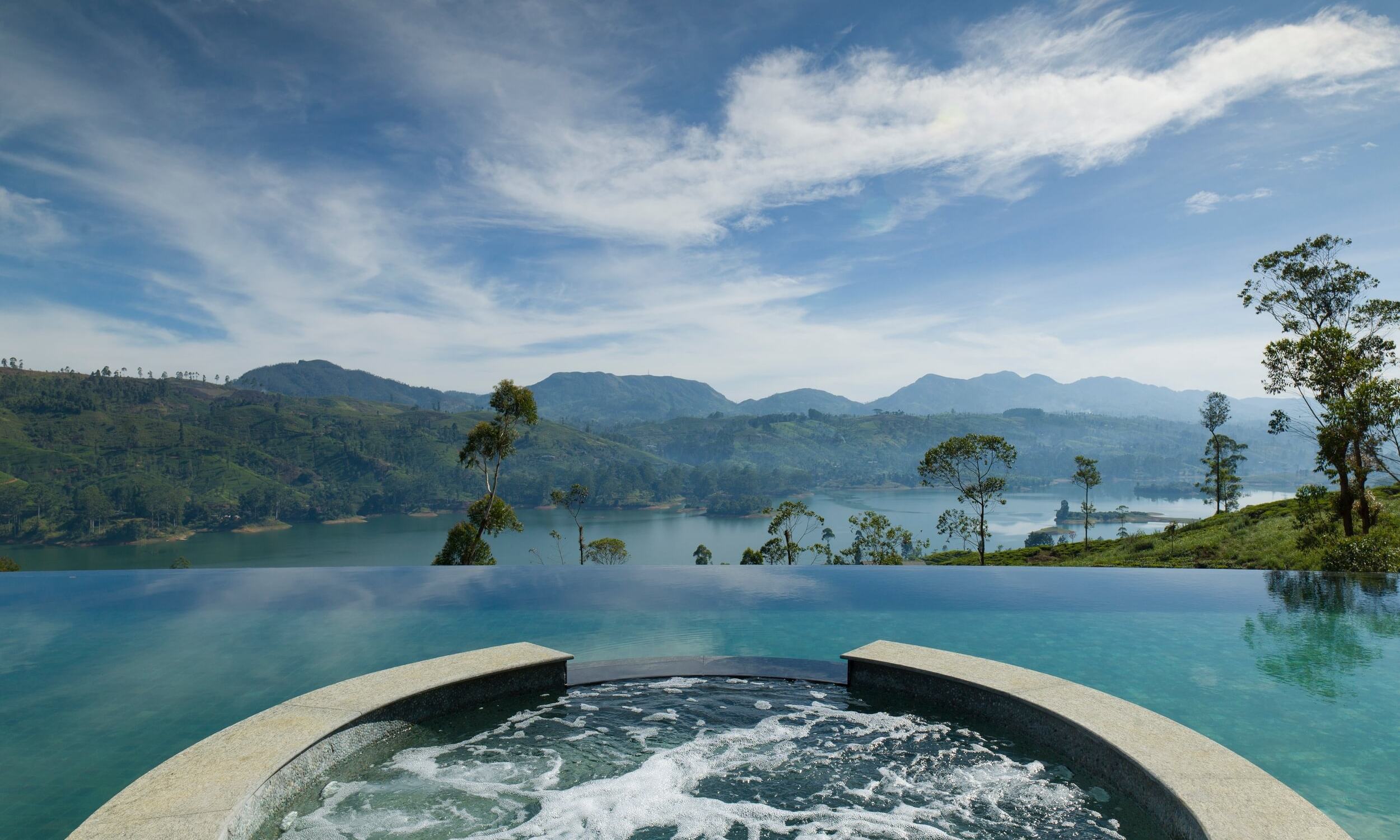 Sri-Lanka-Central-Highlights-Ceylon-Tea-Trails-Jacuzzi