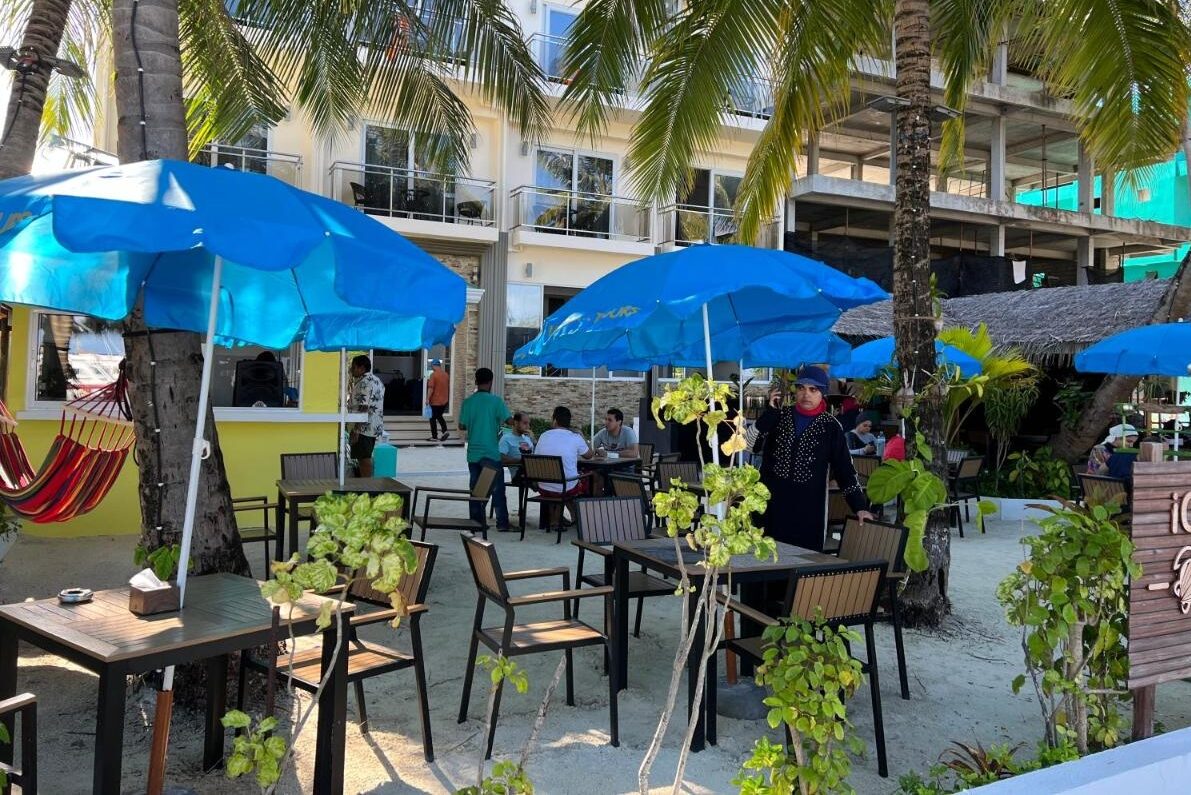 Malediven Maafishi iCom Marina Sea View Restaurant