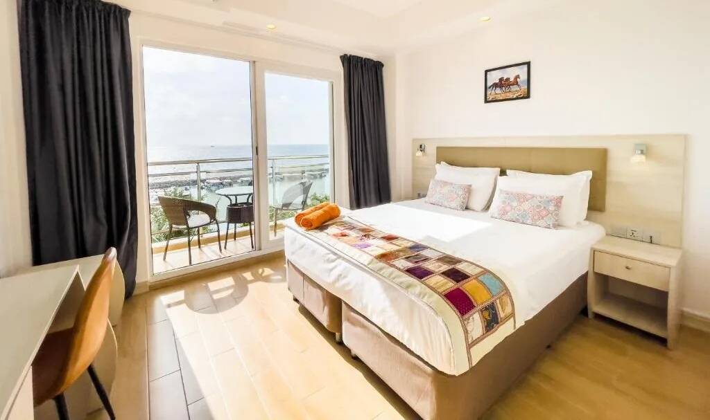 Malediven Maafishi iCom Marina Sea View Deluxe Kamer Sea View