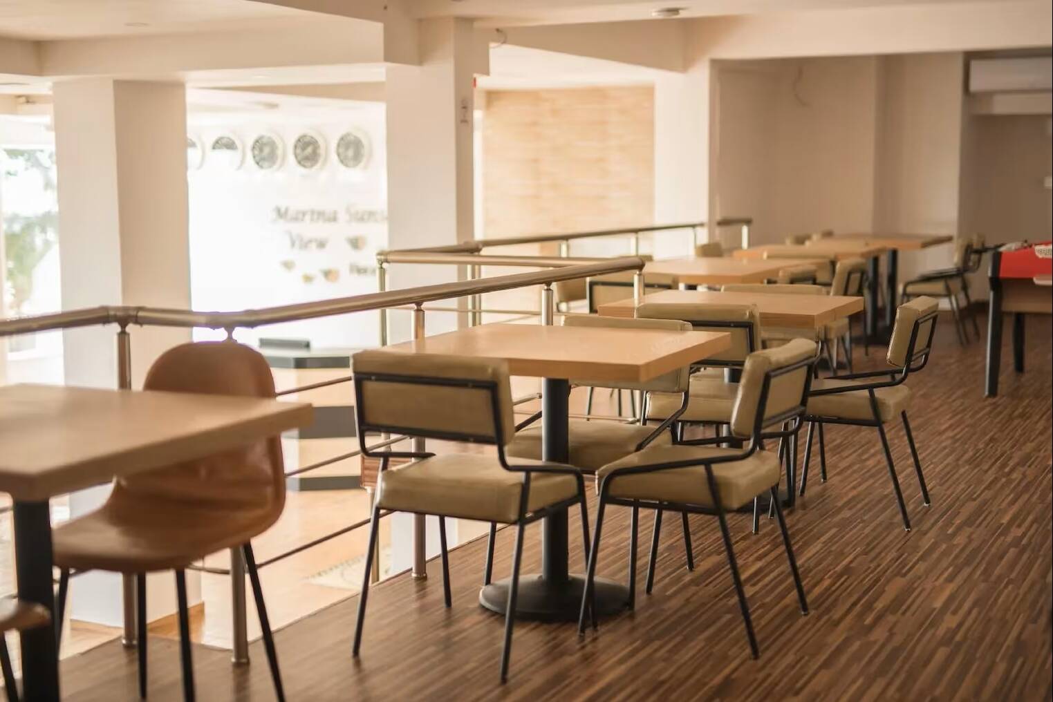 Malediven Maafishi iCom Marina Sea View restaurant